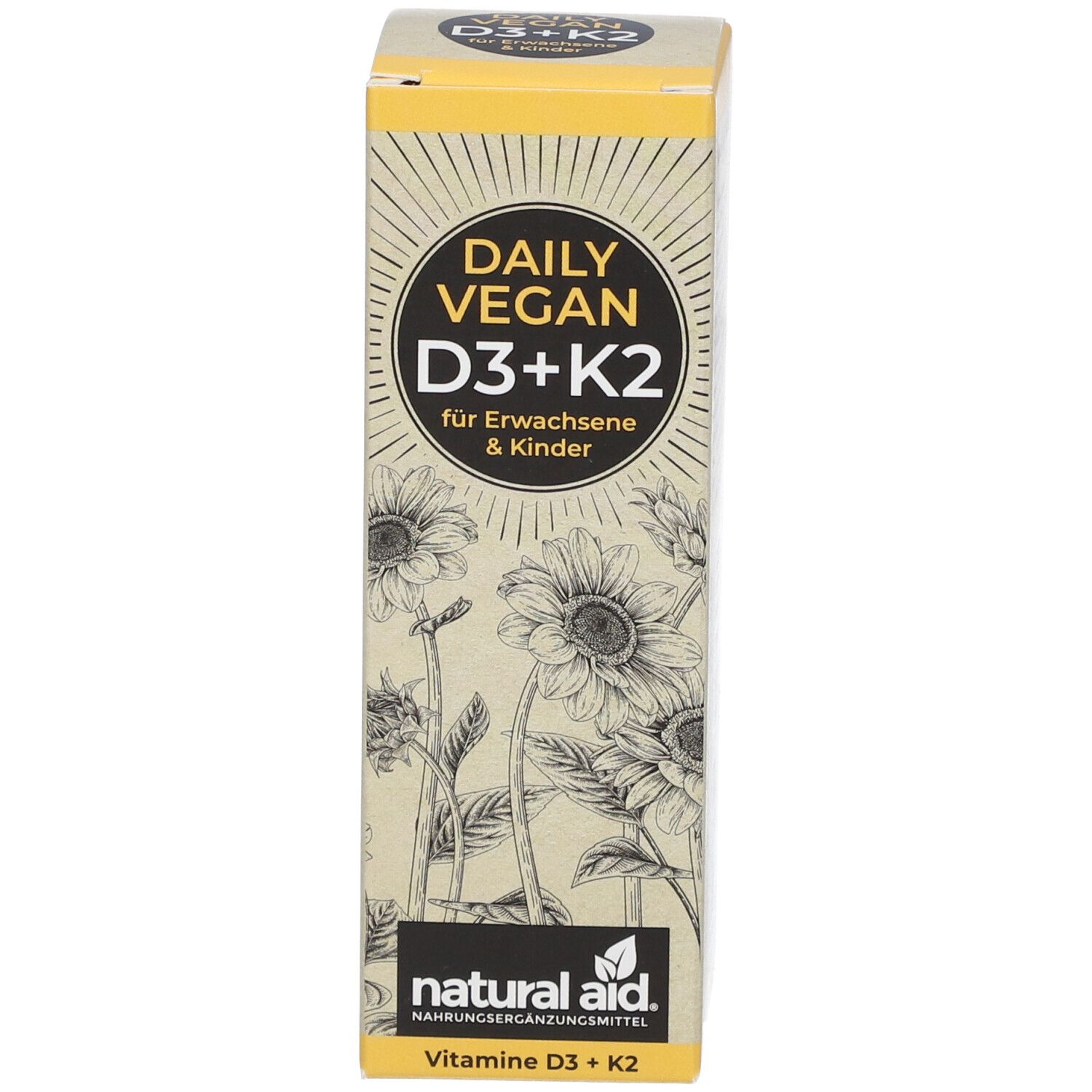 Gelbe Verpackung mit Aufschrift: DAILY VEGAN D3+K2 für Erwachsene & Kinder. Sonnenblumen-Illustration. Nahrungsergänzungsmittel.