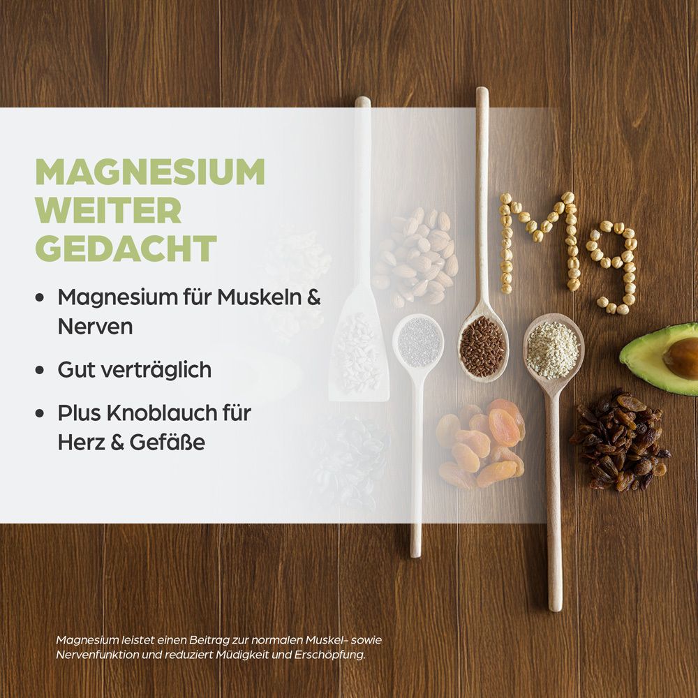 Fond en bois avec ingrédients. Texte : Le magnésium repensé. Magnésium pour les muscles et les nerfs. Plus d'ail pour le cœur et les vaisseaux.