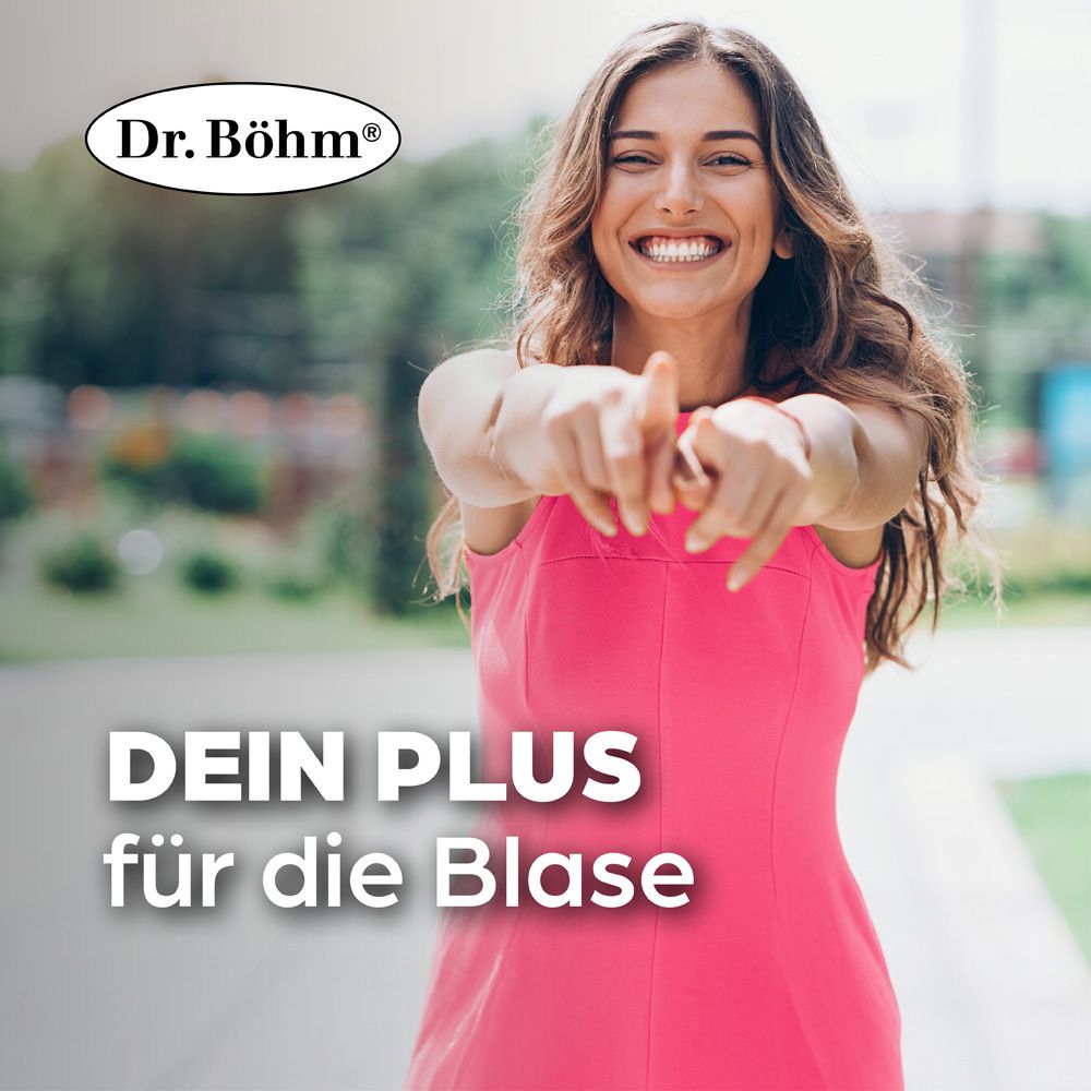 Eine lächelnde Frau zeigt mit den Fingern auf den Betrachter. Text: DEIN PLUS für die Blase.