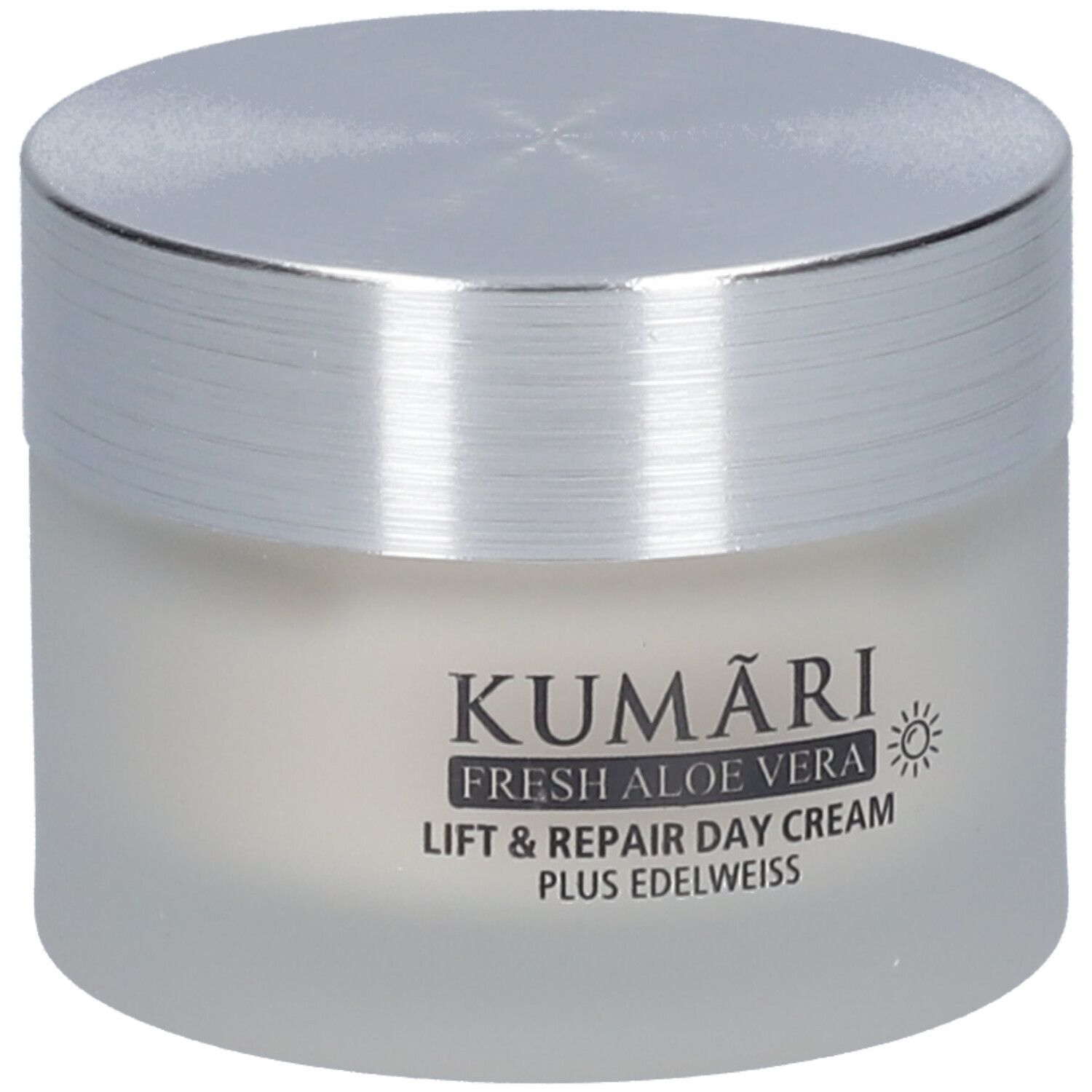 Pot de crème avec couvercle argenté. Inscription: KUMARI, FRESH ALOE VERA, Lift & Repair Day Cream, PLUS EDELWEISS. Symbole soleil.