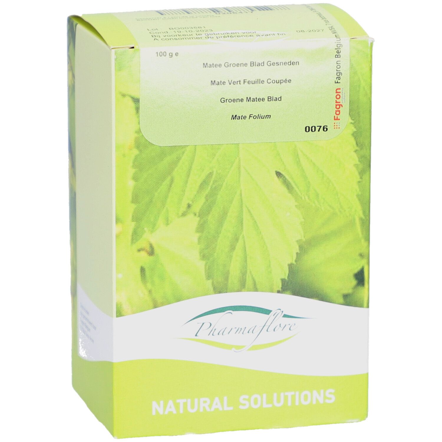 Kartonverpackung mit grünem Blattmotiv. Text: Pharmaflore, Mate Vert Feuille Coupée. 100 g.