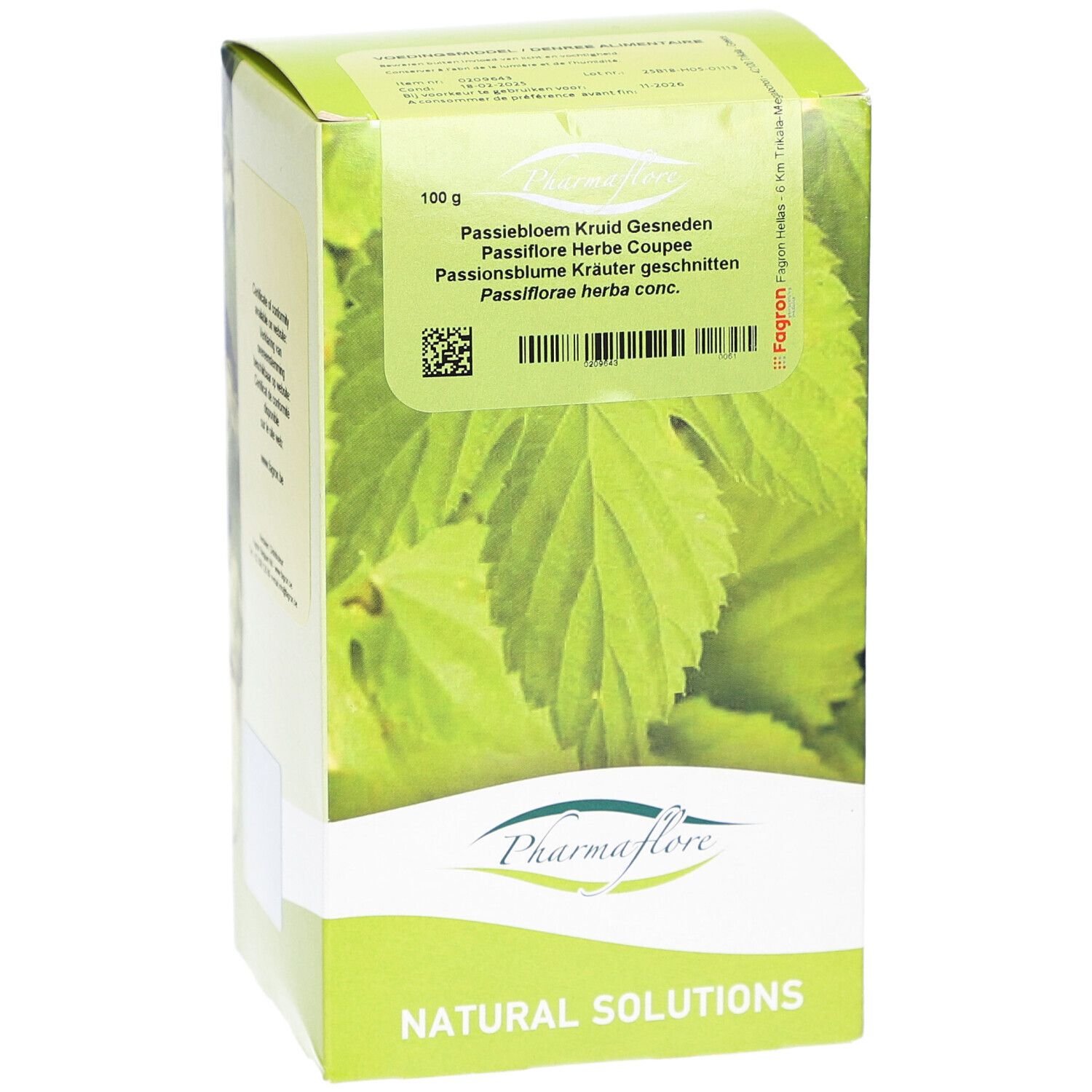Grüne Schachtel mit Blättern und Text. Pharmaflore-Logo unten. Text: Passiebloem Kruid Gesneden, Passiflore Herbe Coupée.