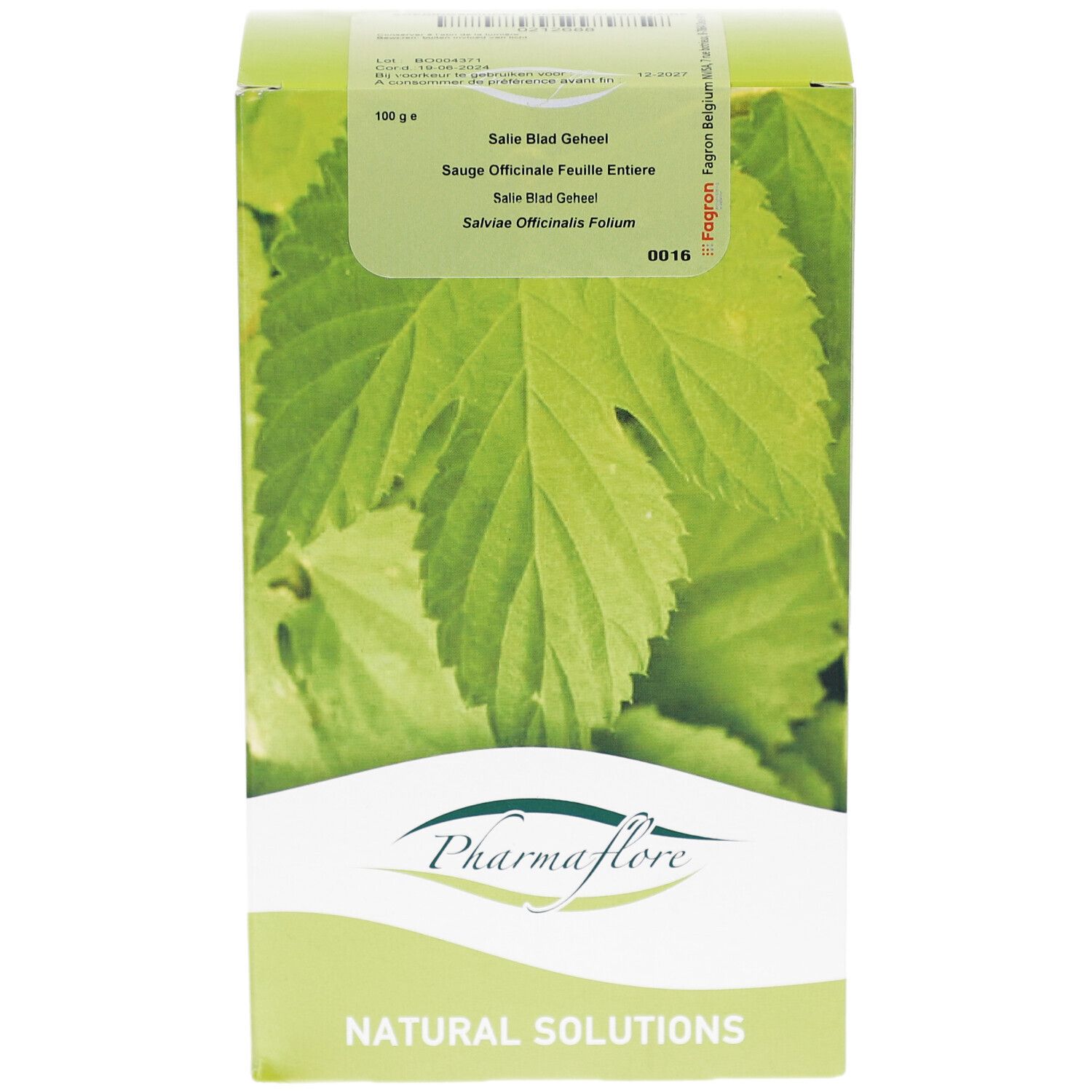 Vorderansicht der Pharmaflore-Verpackung. Text: Salie Blad Geheel, Sauge Officinale Feuille Entière. Logo und 'Natural Solutions'.