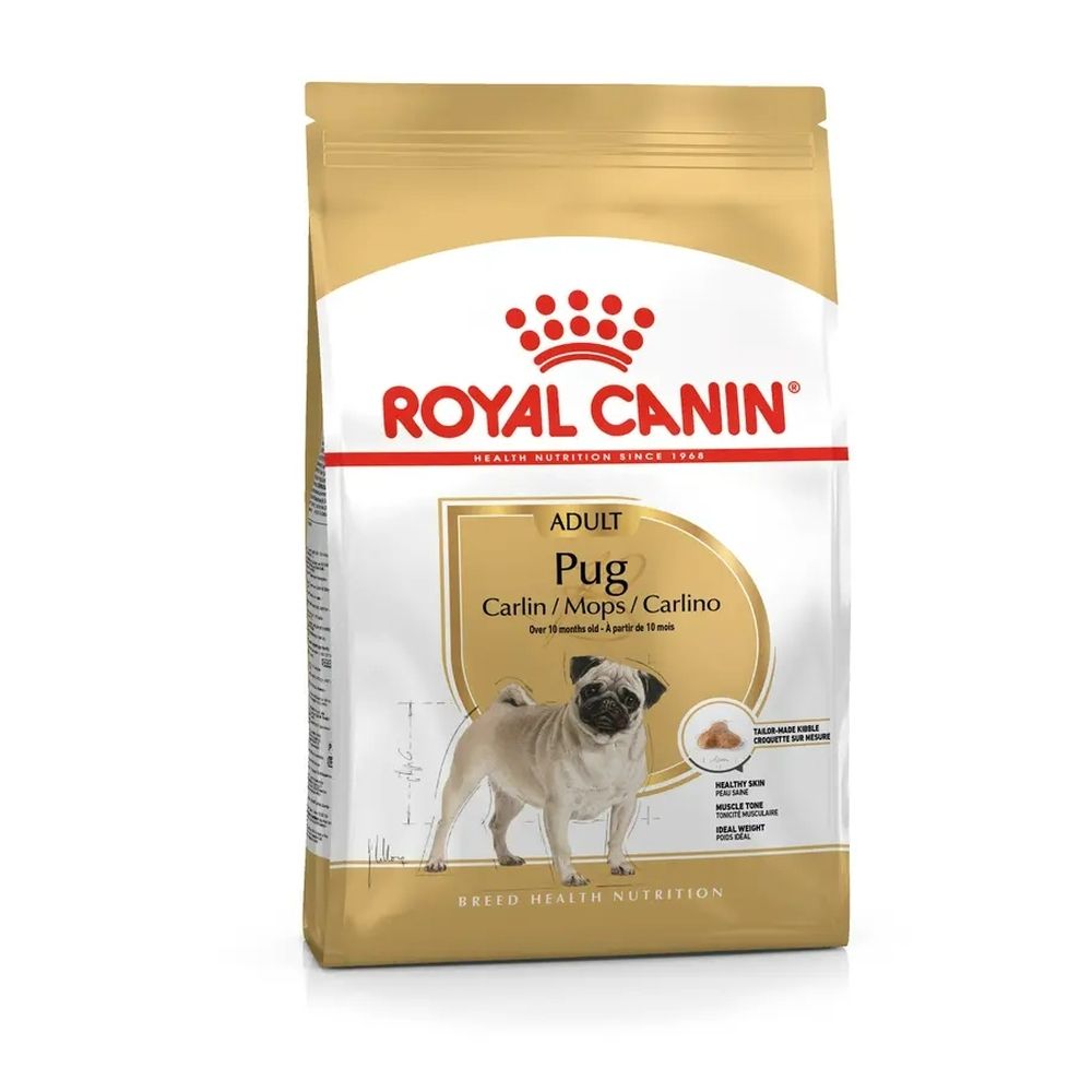 Sac de nourriture Royal Canin Pug Adulte avec image d'un carlin et informations sur le produit.