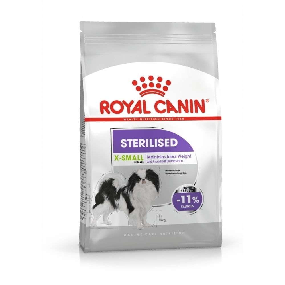 Royal Canin Sterilised X-Small Hundefutter-Beutel mit Hundebild und Kalorienreduktion.