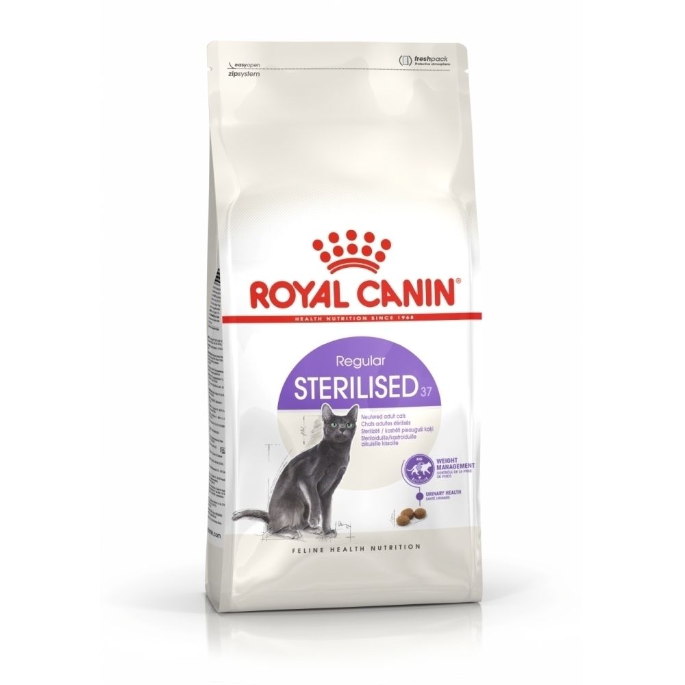 Royal Canin Sterilised 37 Katzenfutter-Beutel mit schwarzer Katze und Produktinformationen.