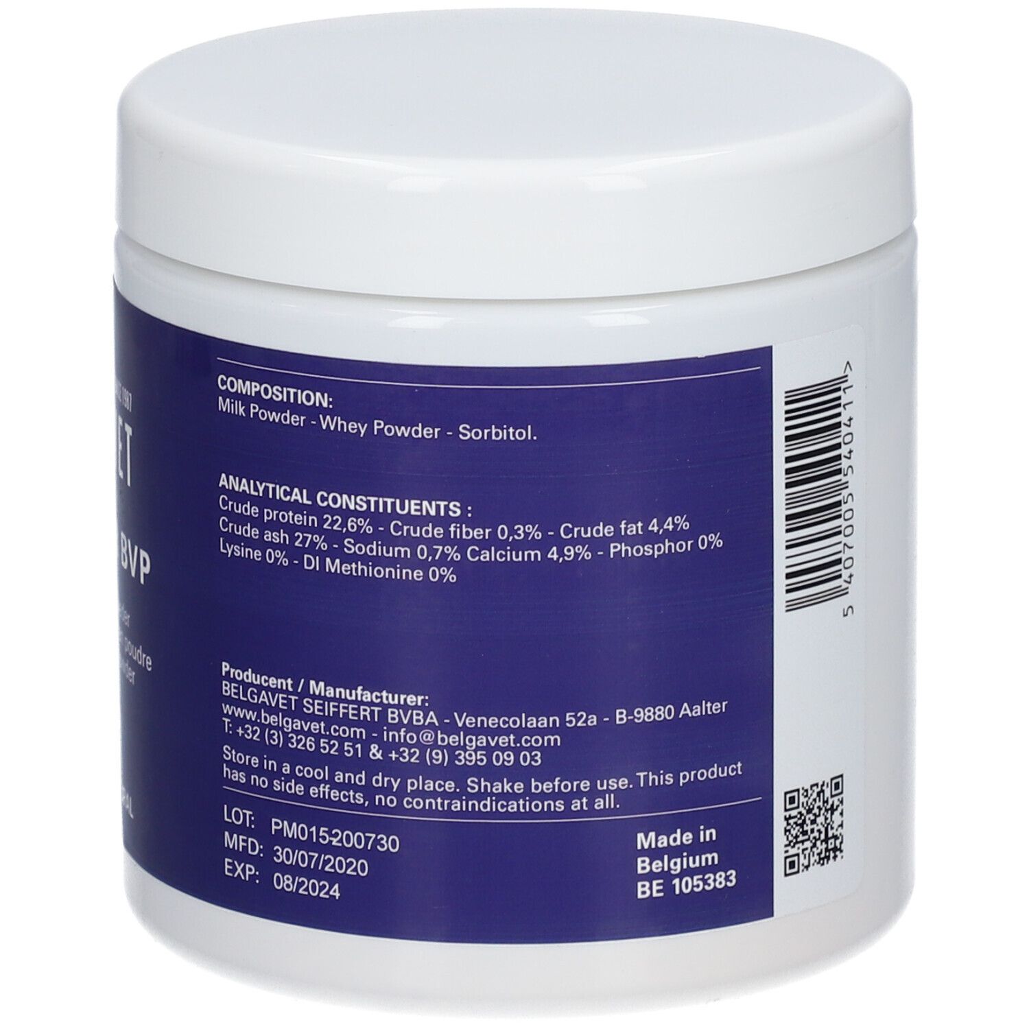 Weißer Behälter mit blauem Etikett. Text: BELGAVET, INOVATOR BVP, Melk- & weipoeder, Lait- & lactosérum en poudre, Milk- & whey powder. Zusammensetzung: Milchpulver, Molkenpulver, Sorbit.