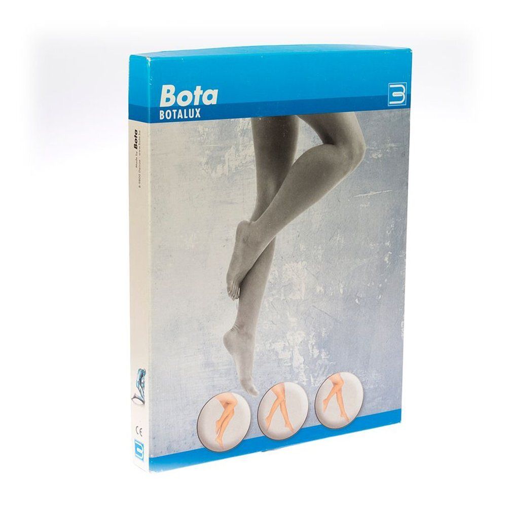 Collant Bota Botalux, taille 3, en emballage. Emballage avec images de collants. Emballage bleu et blanc.