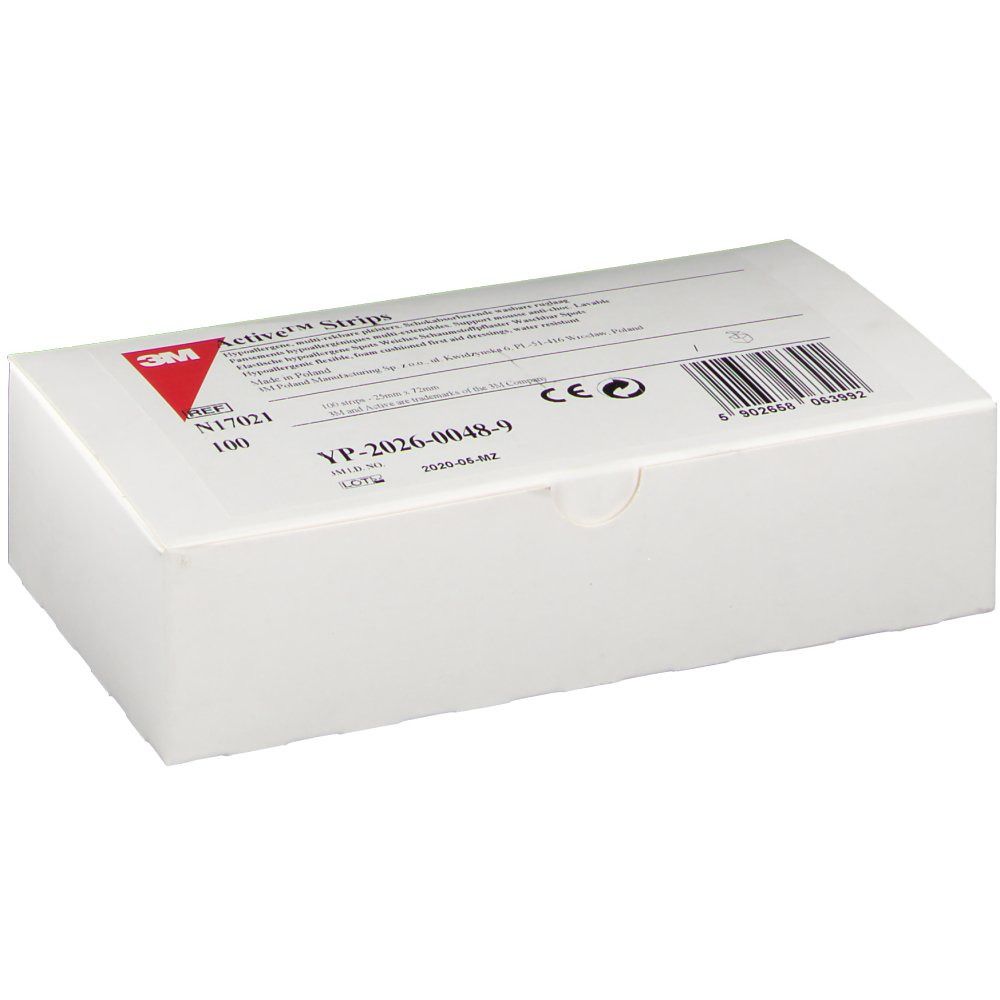 Weiße rechteckige Verpackung mit rotem 3M-Logo und Text. Enthält Pflaster. Aufdrucke: Active Strips, CE-Zeichen, Barcode.