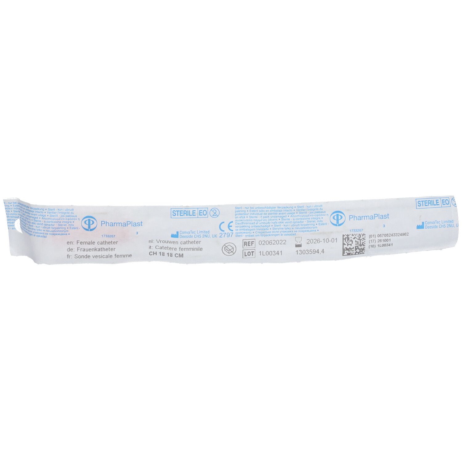 Verpackung eines Katheters. Aufschrift: PharmaPlast, Sterile EO, CH 18 18 cm. Mit CE-Kennzeichnung und Chargennummer.