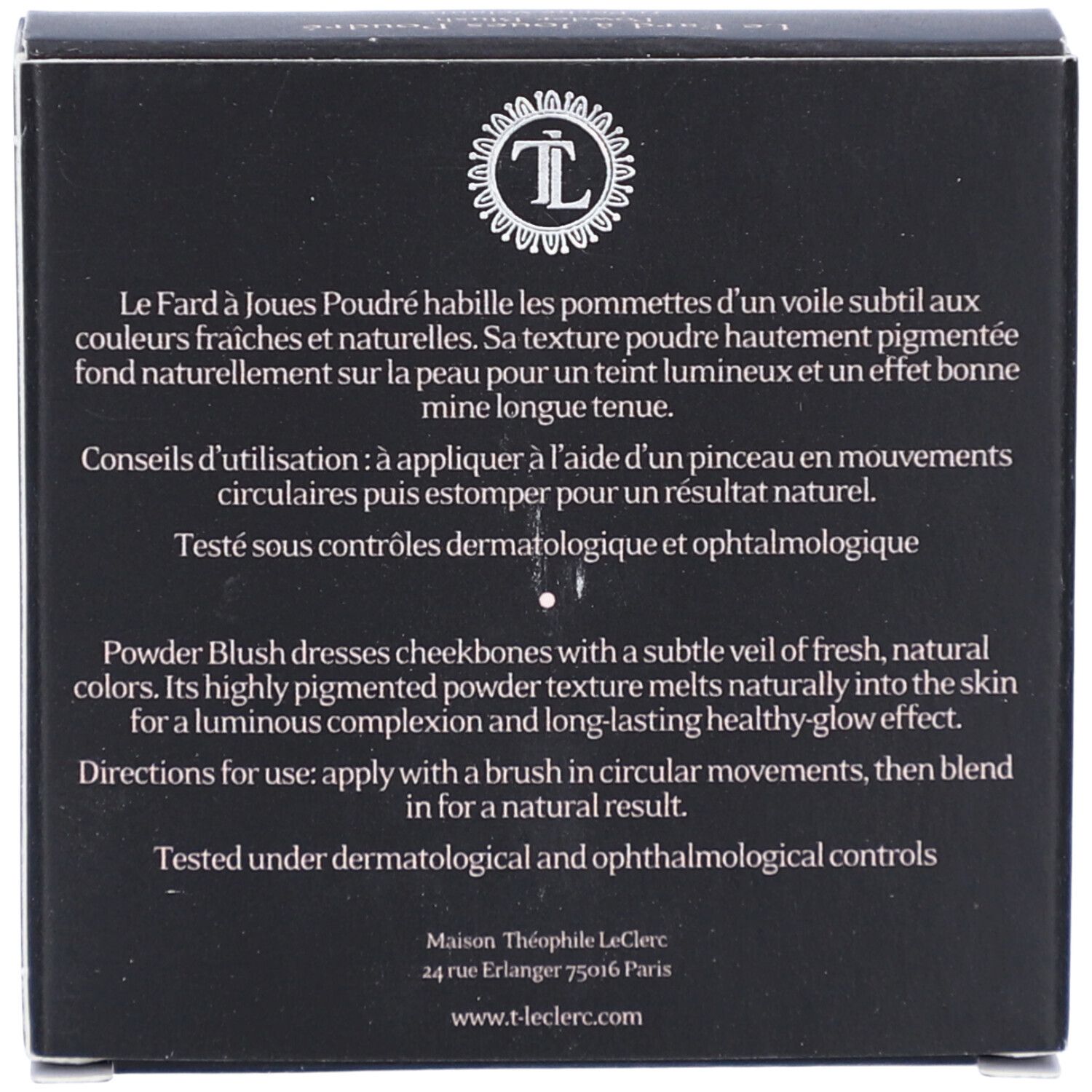 Rückseite der schwarzen Verpackung. Text: Powder Blush, Anwendungshinweise, dermatologisch und ophthalmologisch getestet.