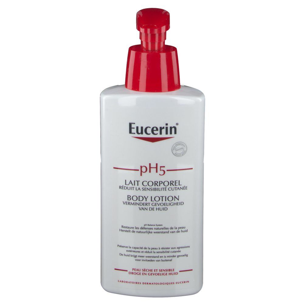 Weiße Flasche mit rotem Pumpkopf. Aufschrift: Eucerin pH5, Body Lotion. Mit Text in Deutsch, Französisch, Niederländisch.