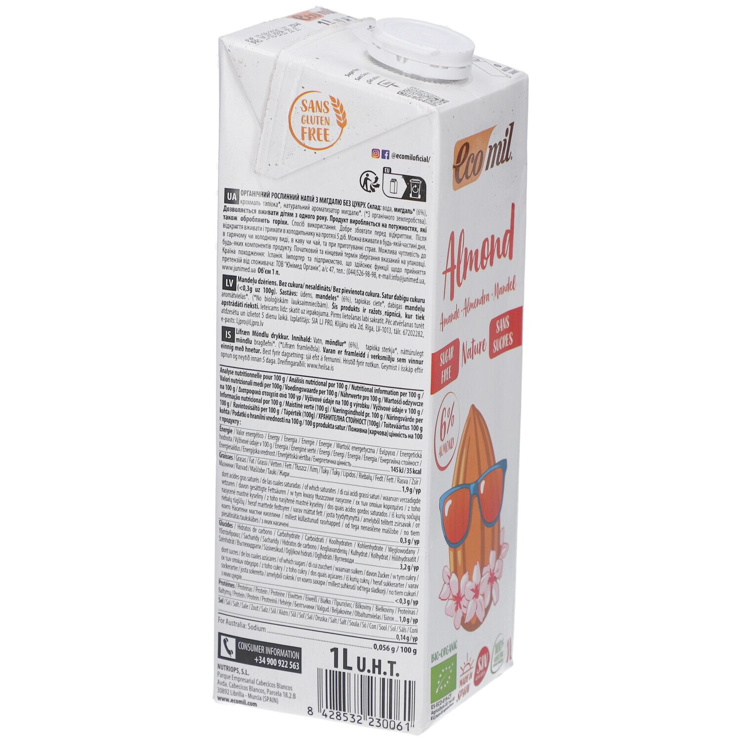 Rückseite des Ecomil Almond Tetrapacks. Text in verschiedenen Sprachen. Abbildung einer Mandel mit Sonnenbrille und Blüten. 1L.