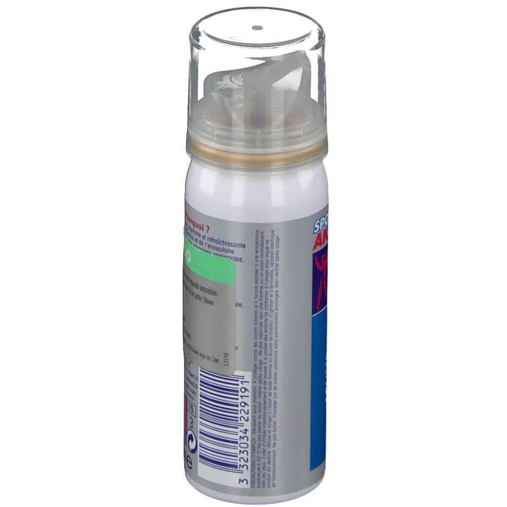 Spraydose mit Sprühkopf. Aufschrift: KOO. Rückseite mit Text und Barcode. Farbgebung: Weiß, Blau, Grün.