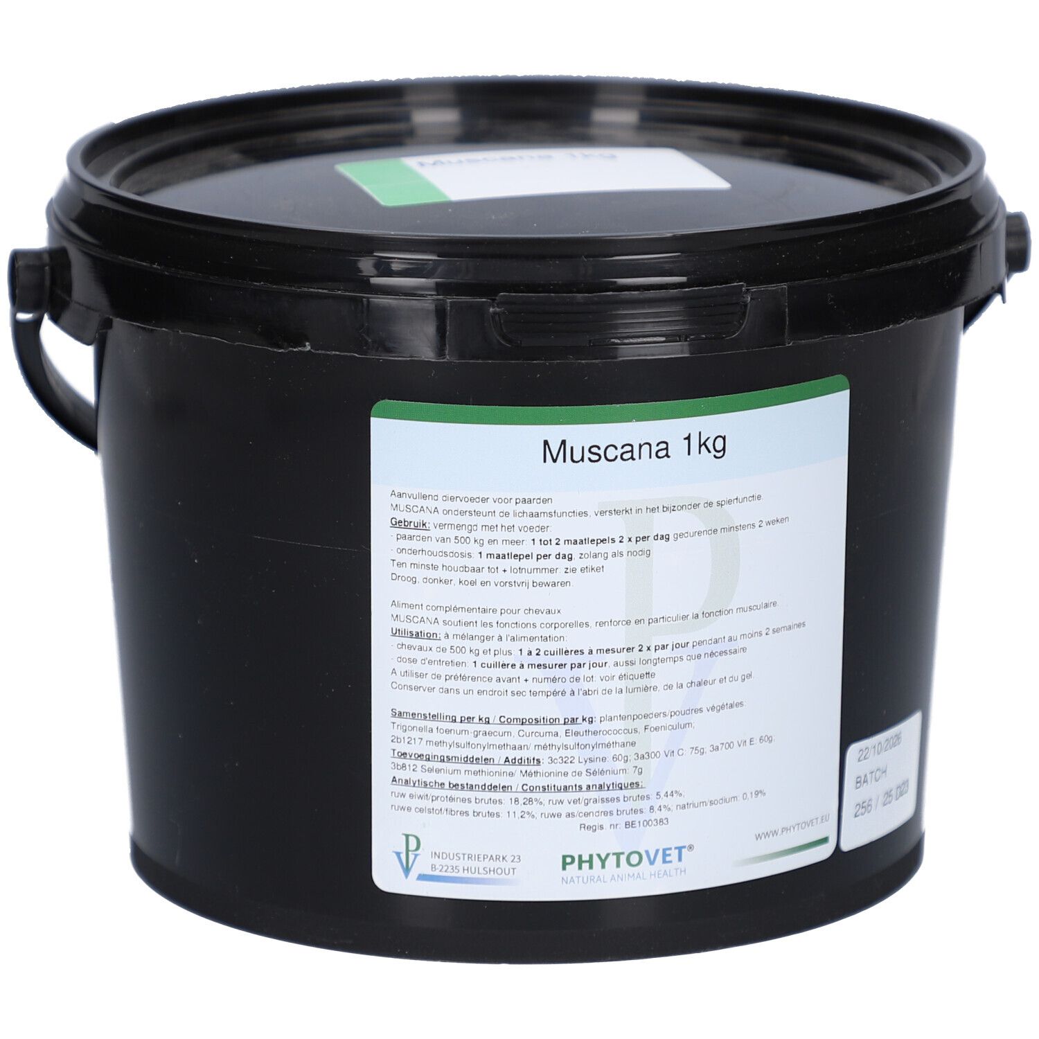 Schwarzer Eimer mit grünem Etikett. Aufschrift: Muscana 1kg. Enthält Informationen zu Inhaltsstoffen und Hersteller.