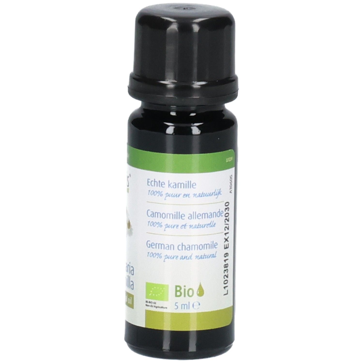 Braune Glasflasche mit schwarzem Deckel. Etikett mit Produktnamen, Kamillenblüten-Illustration, Bio-Siegel und 5 ml.