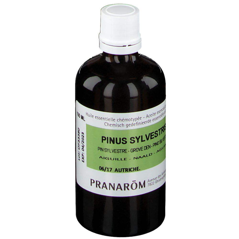 Flacon en verre brun avec bouchon blanc. Étiquette verte: PINUS SYLVESTRIS, 100 ml, PRANAROM.