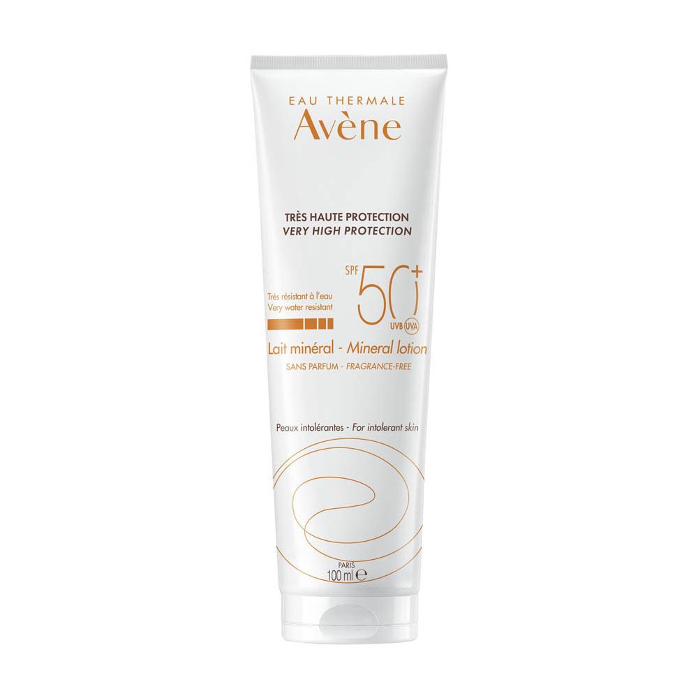 Weiße Tube mit Sonnenmilch. Marke Avène, SPF 50+. Text: Lait minéral, sans parfum. 100 ml.