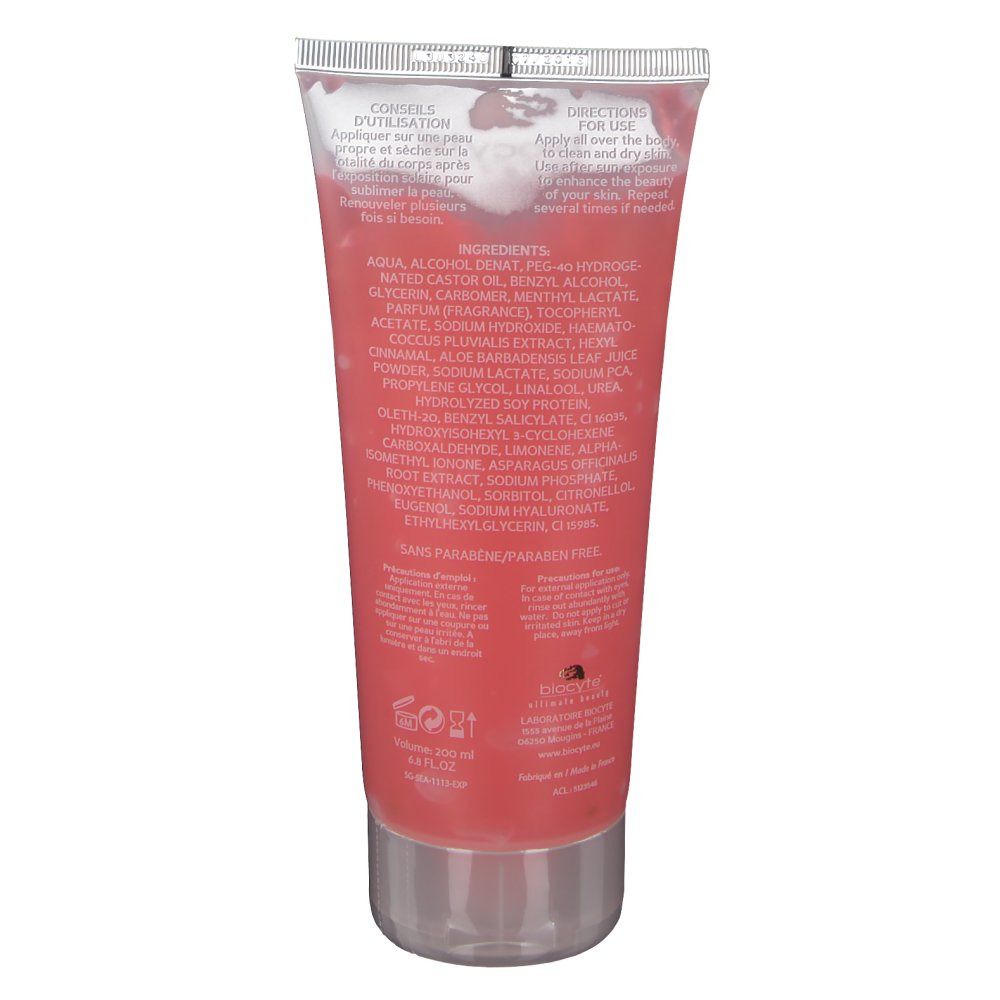 Dos du tube de gel après-soleil. Texte avec ingrédients et instructions d'utilisation.