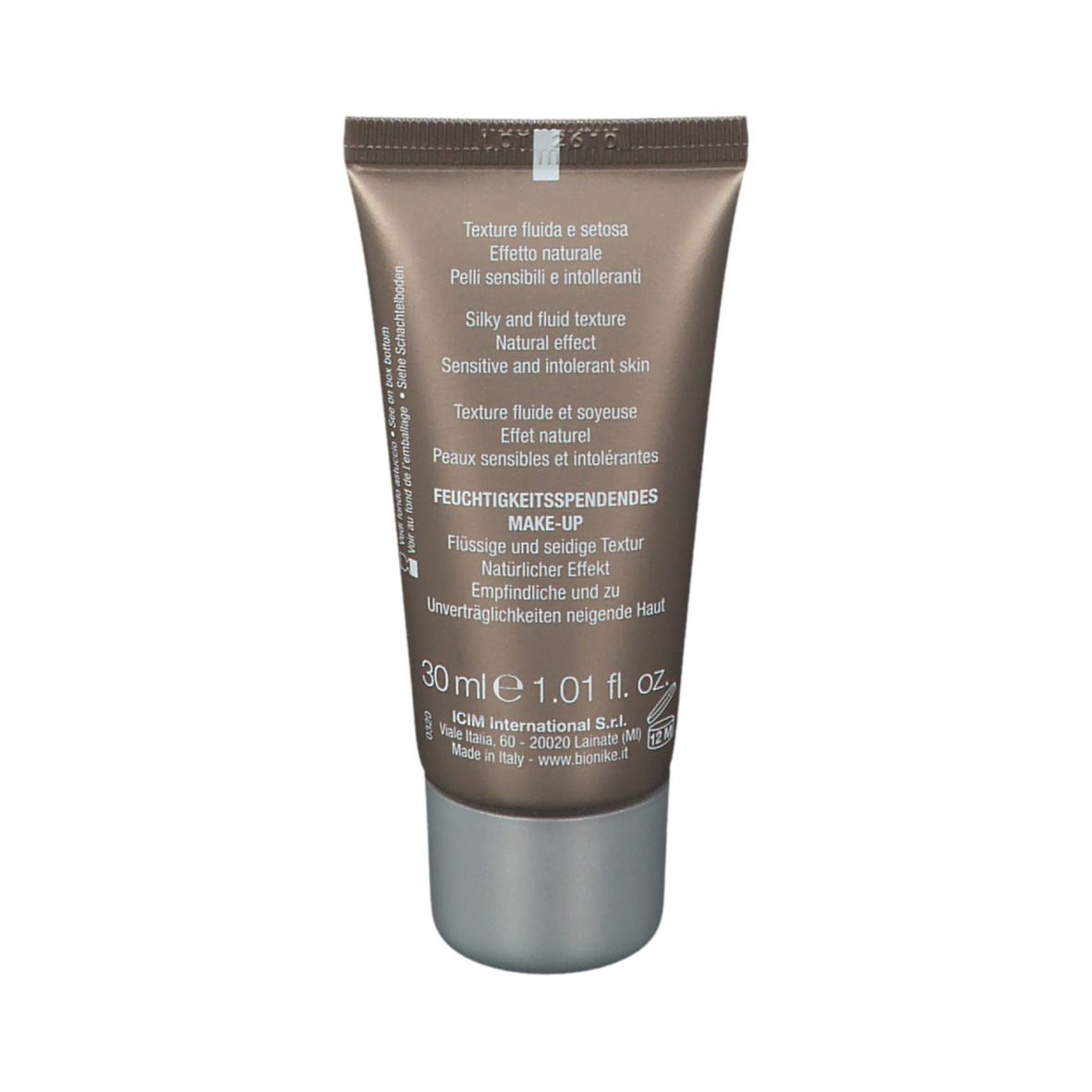 Rückseite einer Foundation-Tube. Text in mehreren Sprachen. Aufschrift: 30 ml 1.01 fl. oz. Marke: BioNike.
