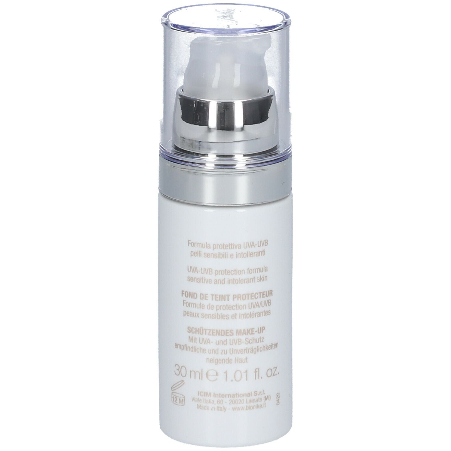 Weiße Flasche mit Pumpe. Rückseite mit Text. Aufschrift: 30 ml e 1.01 fl. oz. Marke: BioNike.