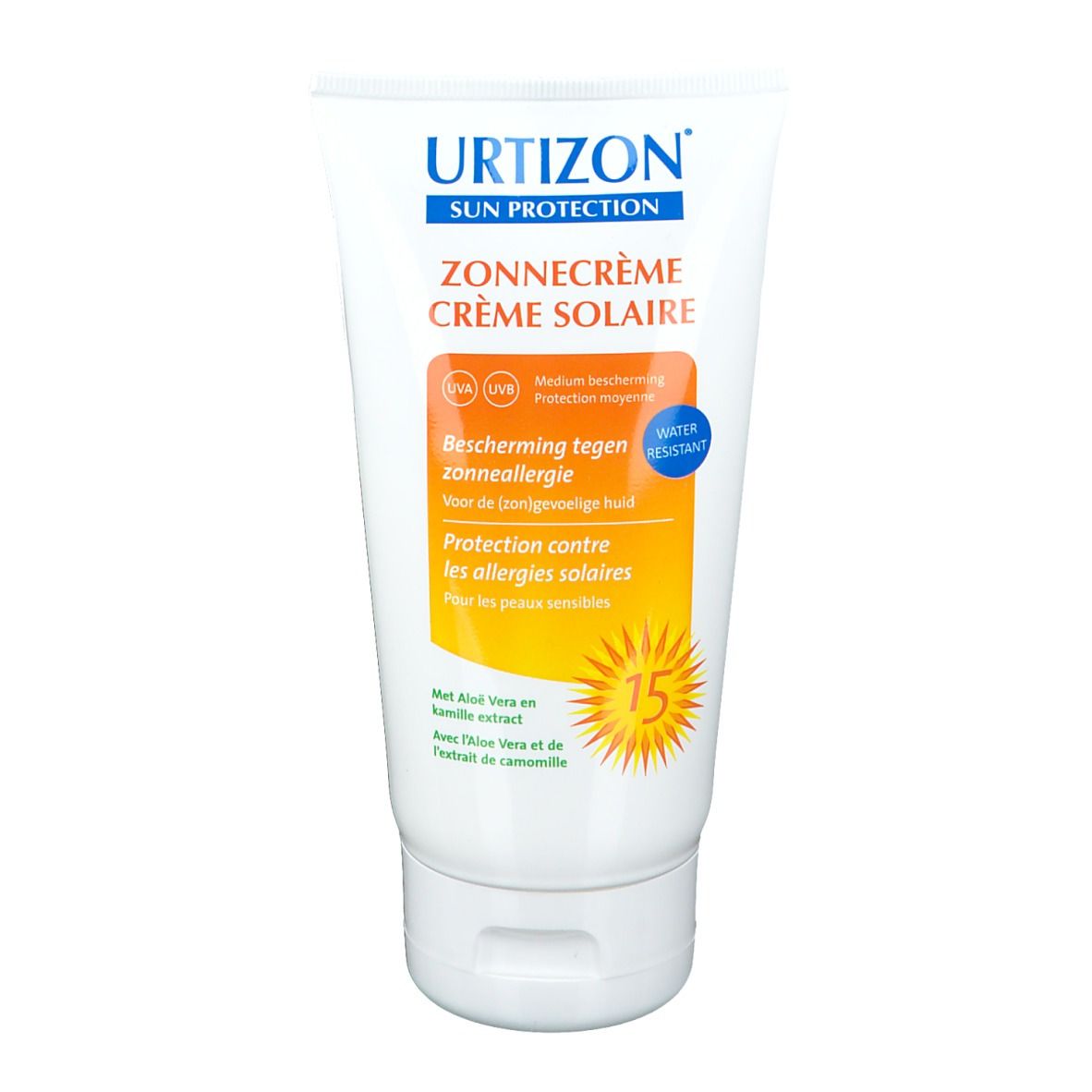 Tube blanc de crème solaire Urtizon SPF15. Texte en allemand, français et néerlandais. Accents orange et bleu.