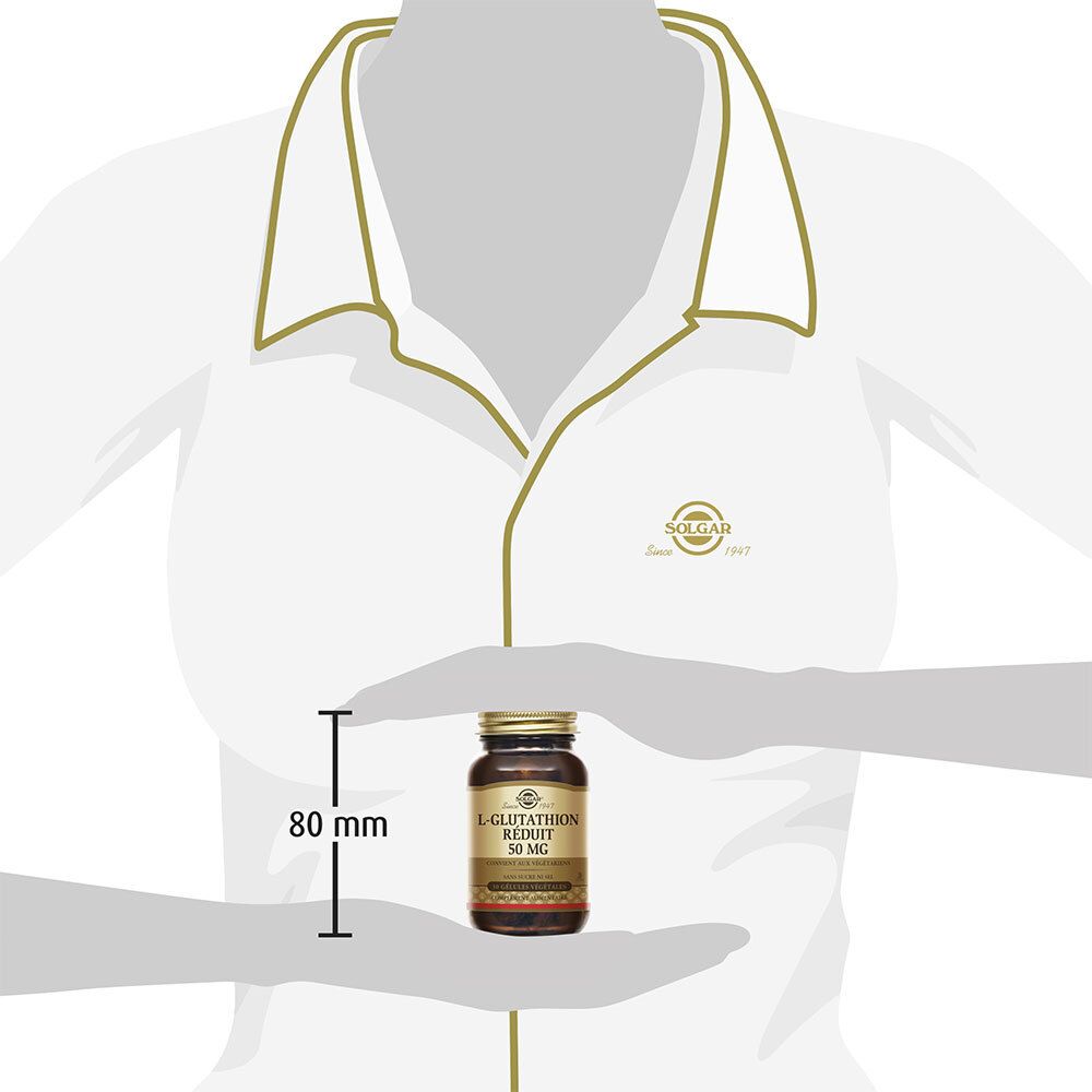 Person hält Flasche. 80 mm Messung. Produkt: L-Glutathion Réduit 50 MG.