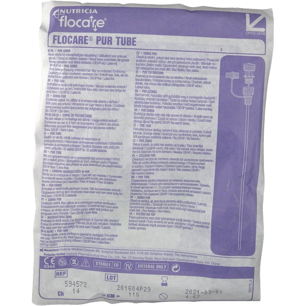Verpackung mit medizinischer Sonde. Text: Flocare® Pur Tube. Sterile Verpackung. Mit Produktinformationen.
