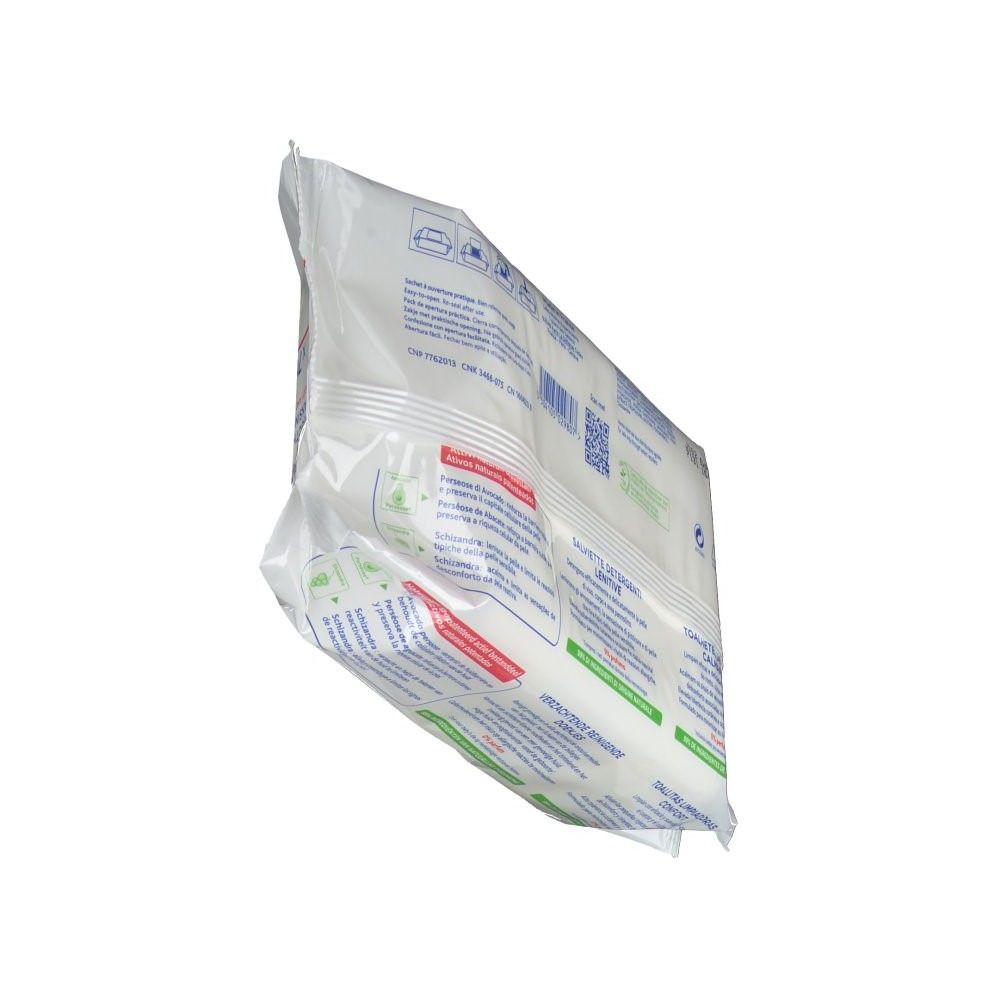 Schrägansicht der Mustela-Reinigungstücher-Verpackung. Transparente Verpackung. Text in mehreren Sprachen. Rosa Deckel.