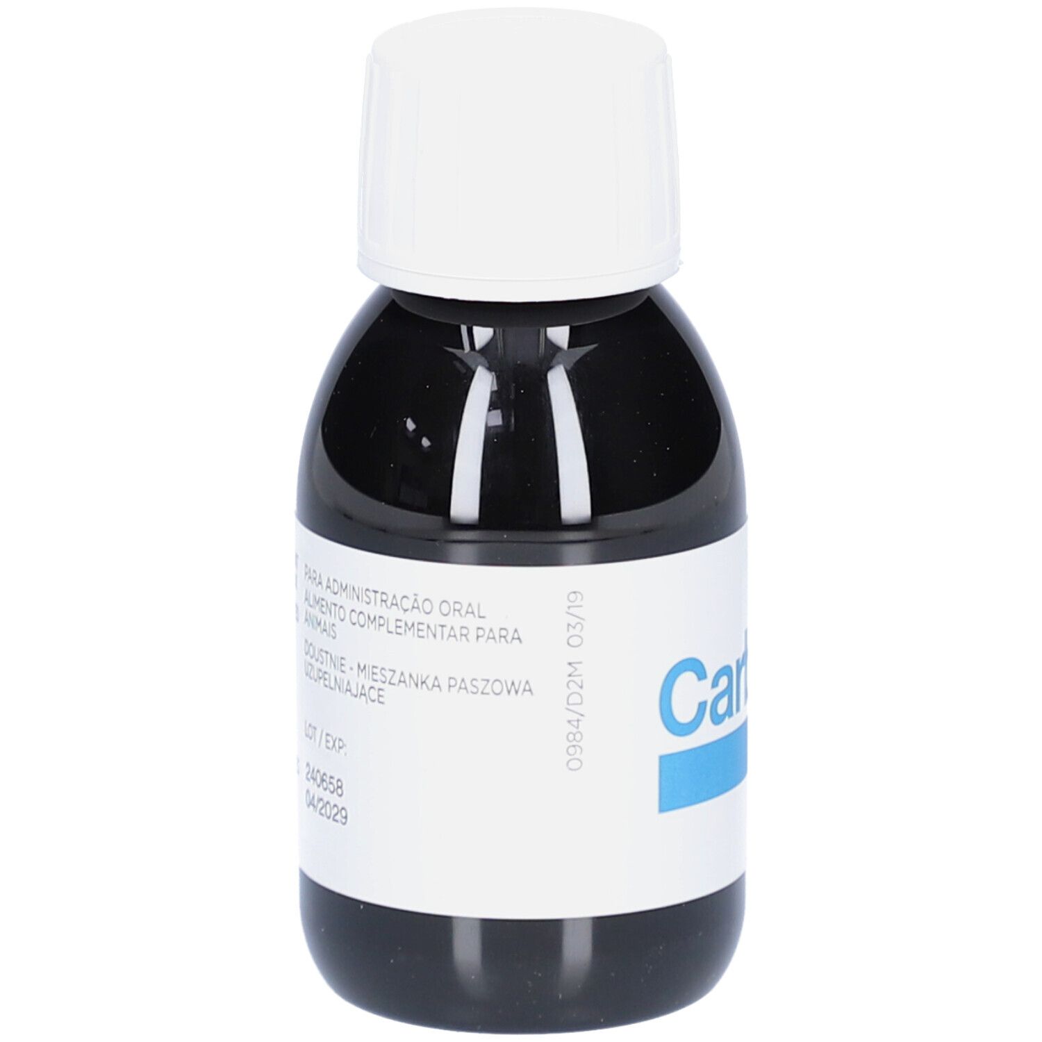 Flasche mit brauner Flüssigkeit und weißem Deckel. Aufschrift Carb, blaue Linie, 100 ml.