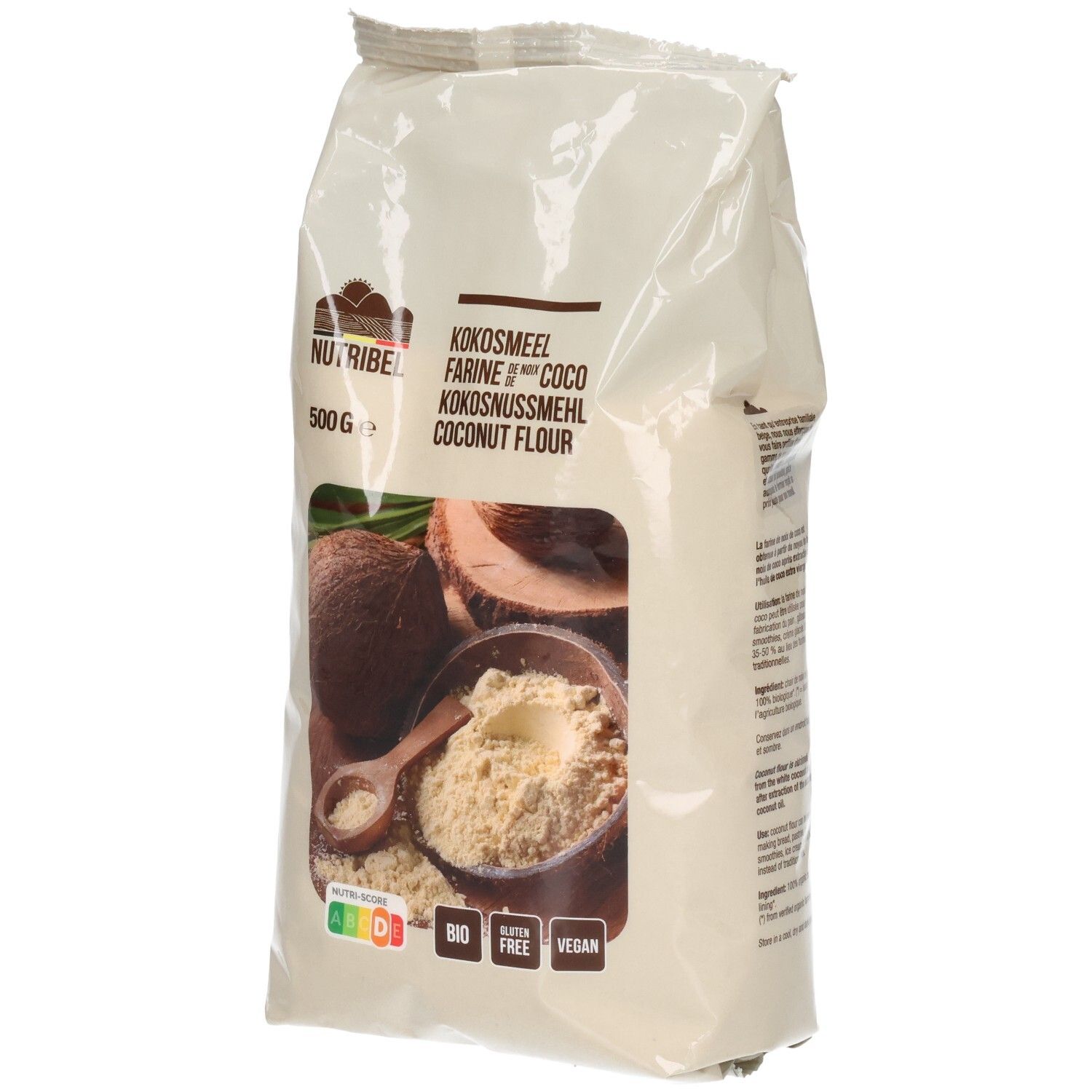Beutel Kokosmehl. Aufdrucke: Nutribel, Kokosmehl, 500g, Bio, glutenfrei, vegan. Abbildung: Kokosnuss, Mehl, Löffel.