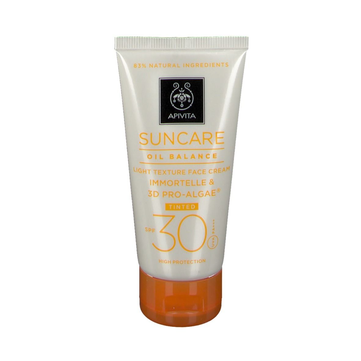 Tube blanc avec bouchon orange. Inscription : Apivita Suncare Oil Balance, texture teintée, SPF30. 83% ingrédients naturels.