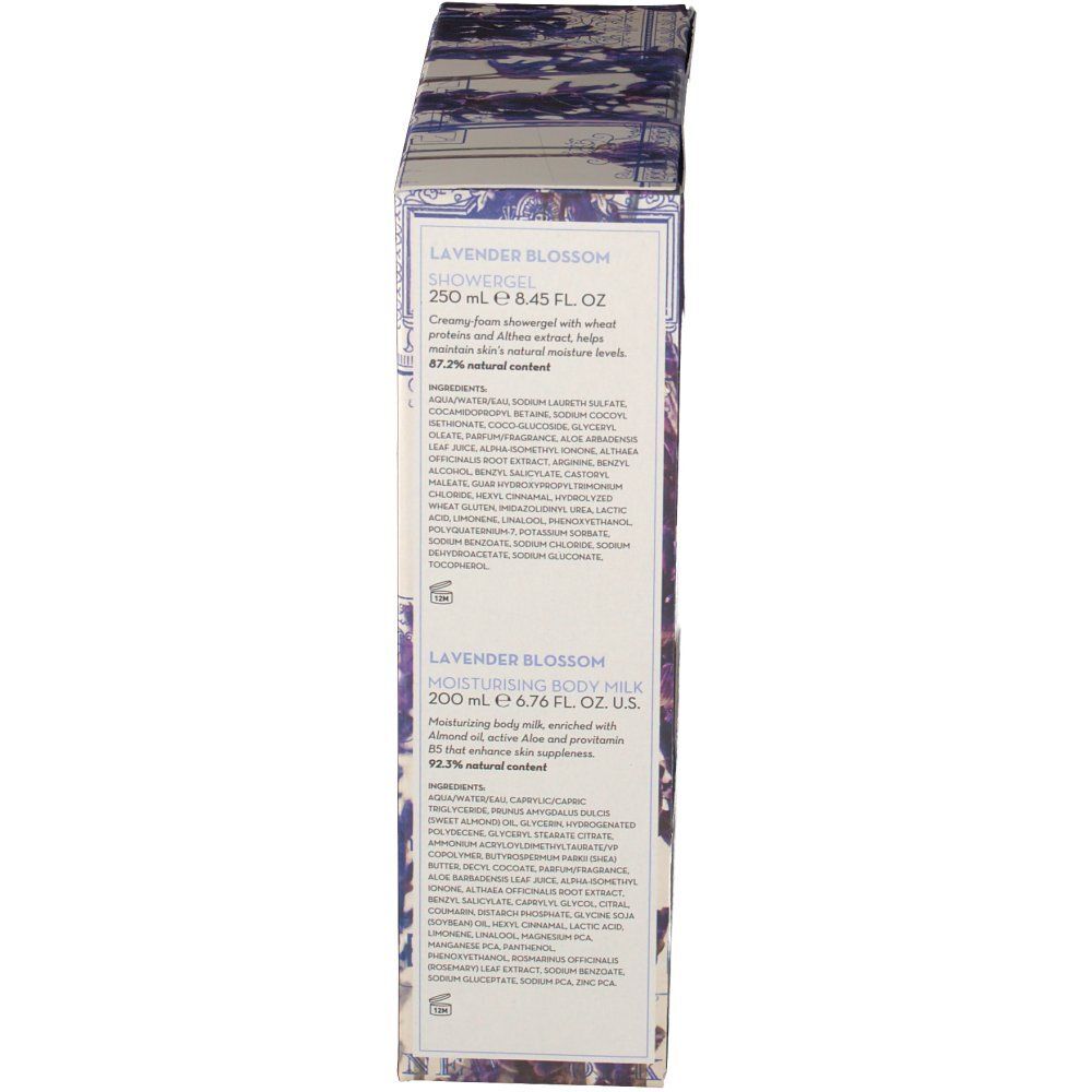 Seite der KORRES Lavendel Blumenkasten Verpackung. Text mit Produktinformationen, Inhaltsstoffen und Volumenangaben.