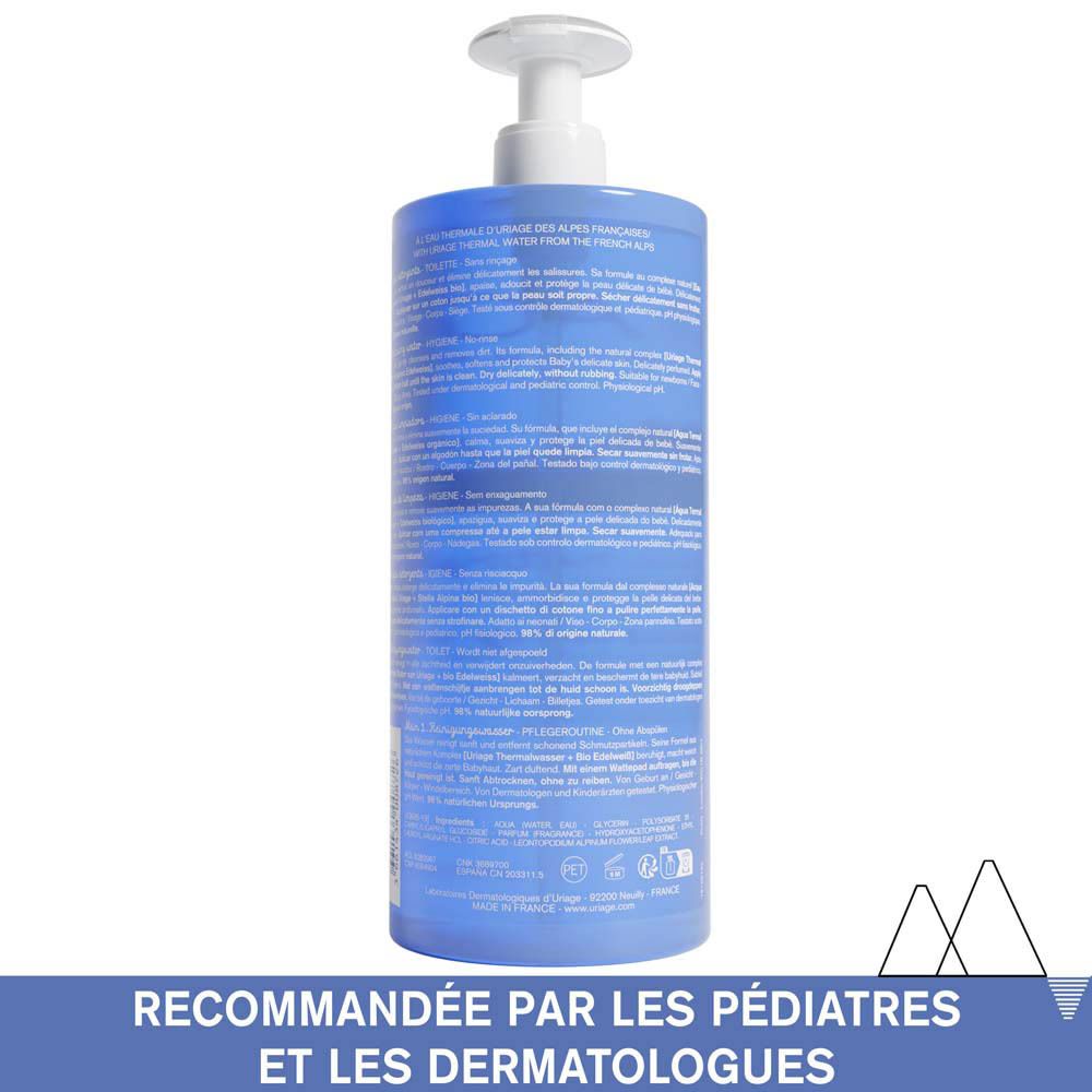 Visage de bébé essuyé avec un tissu. Texte : Eau nettoyante, visage, corps.