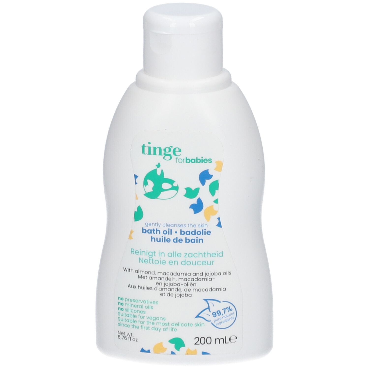 Produktflasche mit Etikett. Aufschrift: tinge bath oil, Cleansing & Nourishing bath oil. Mit Baby-Illustration.