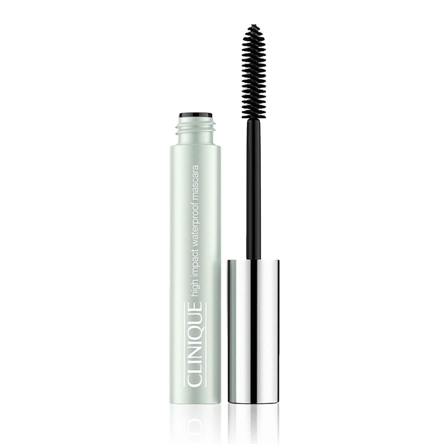 Clinique High Impact Mascara, schwarz, mit Bürste und Behälter. Behälter geöffnet.