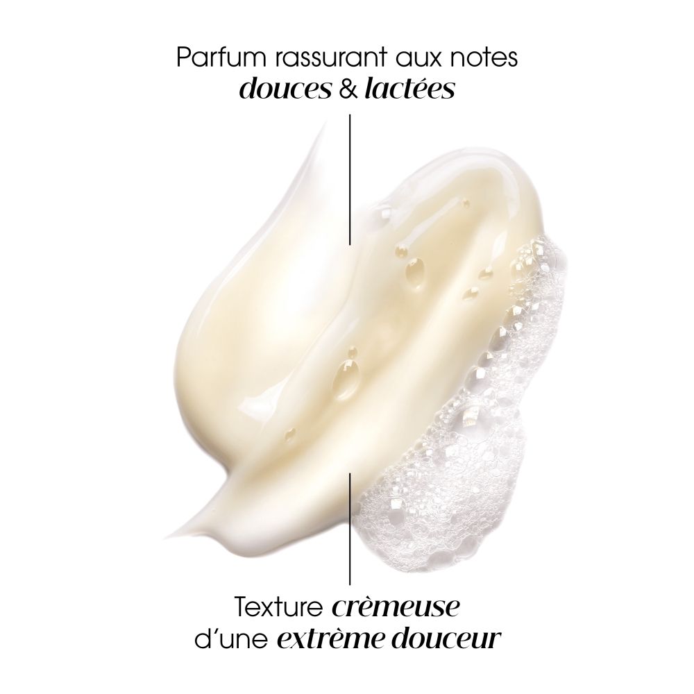 Flacon de shampooing Klorane avec motif Cupuacu et 83% d'ingrédients d'origine naturelle.