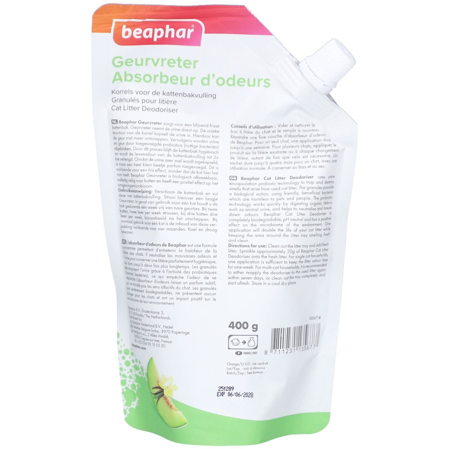 Rückseite des Beaphar Geurvreter Absorbeur d'odeurs Beutels. Text: 400 g, Gebrauchsanweisung in mehreren Sprachen.