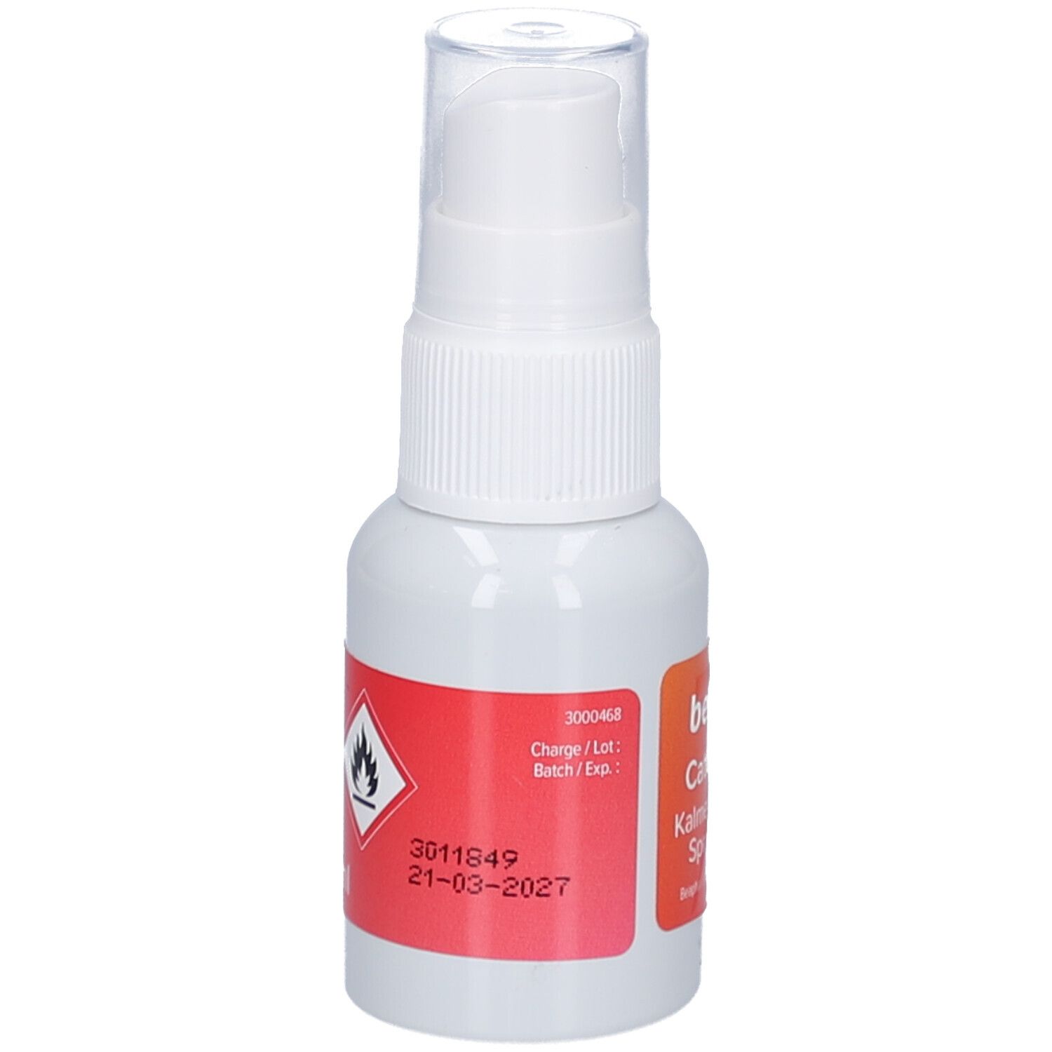 Weiße Sprühflasche mit rotem Aufkleber. Aufkleber mit Chargennummer, Verfallsdatum und Gefahrensymbol.