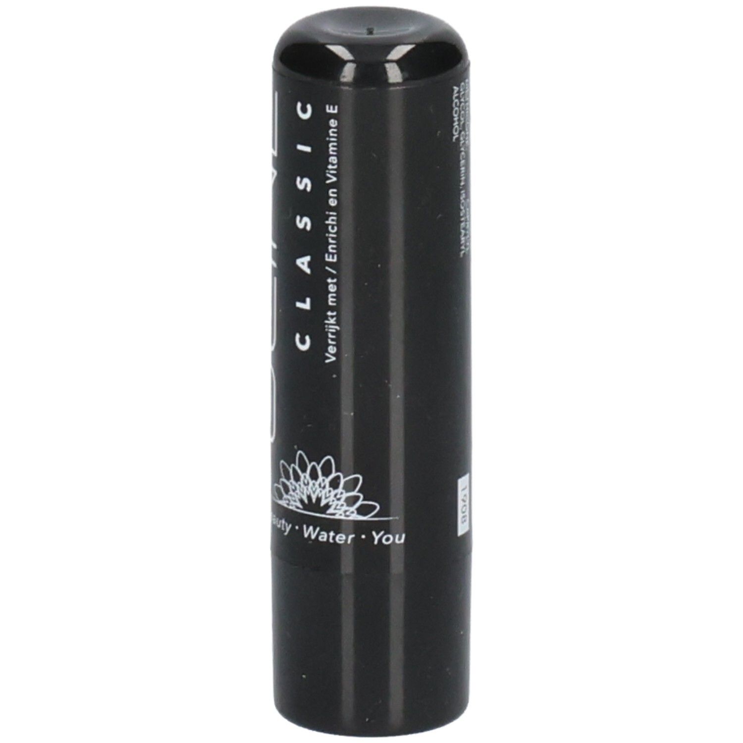 Schwarzer Lippenpflegestift. Oline Classic Schriftzug. Text: Mit Vitamin E. Blüten-Logo. Text: Beauty. Water. You.
