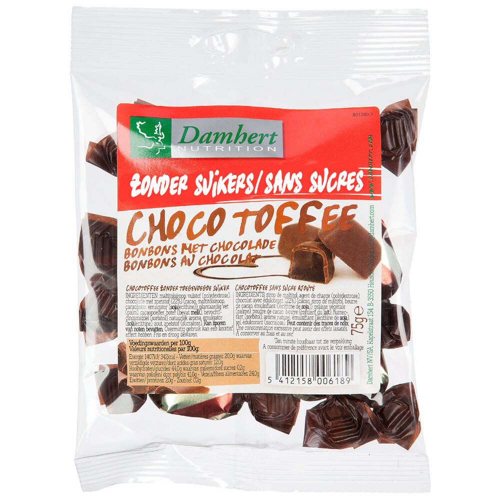 Emballage transparent avec bonbons. Étiquette rouge avec "Zonder Suikers/Sans Sucres". Texte: "Choco Toffee Bonbons Net Chocolade Bonbons Au Chocolat".
