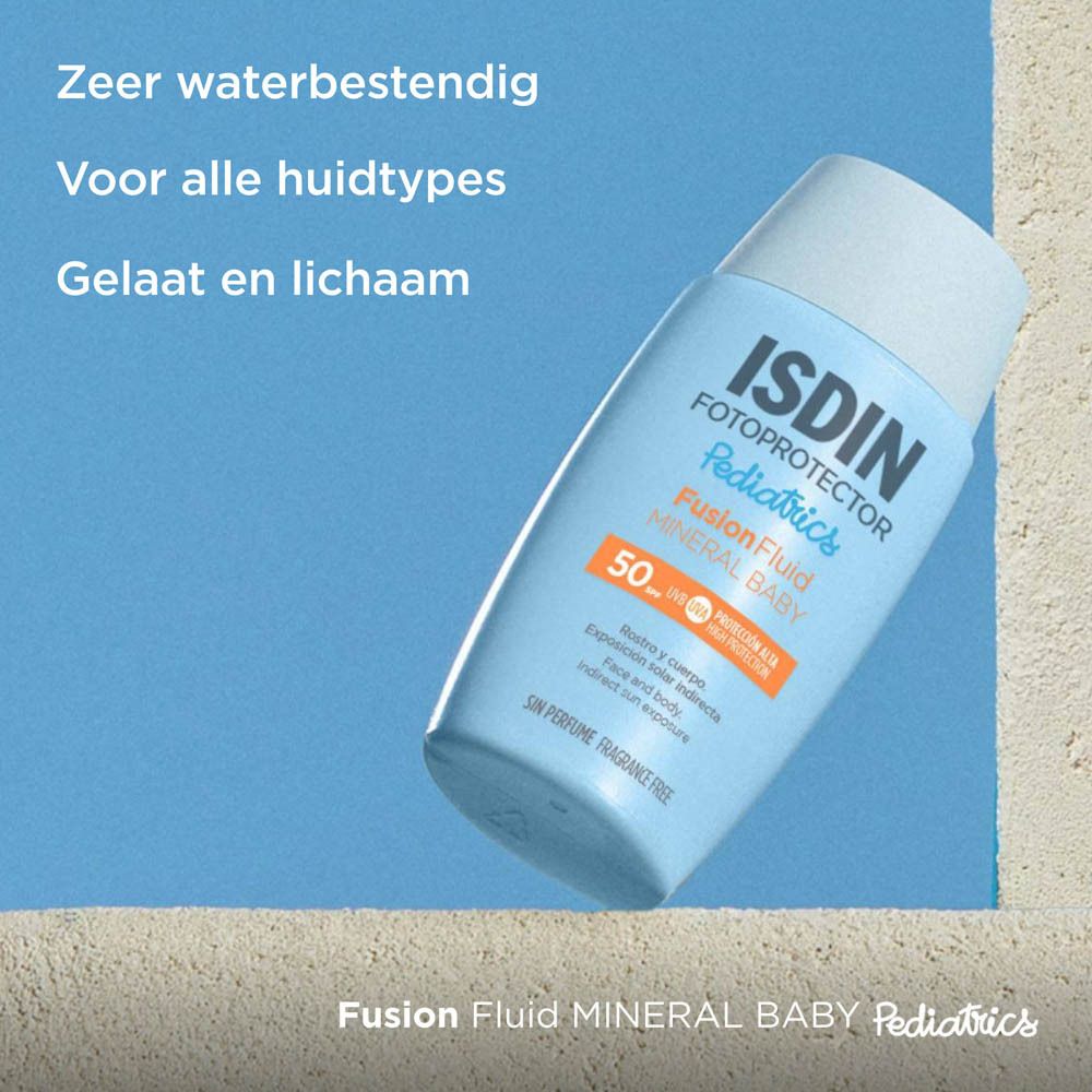 Blaue Flasche. Text: Sehr wasserbeständig, für alle Hauttypen, Gesicht und Körper. ISDIN.