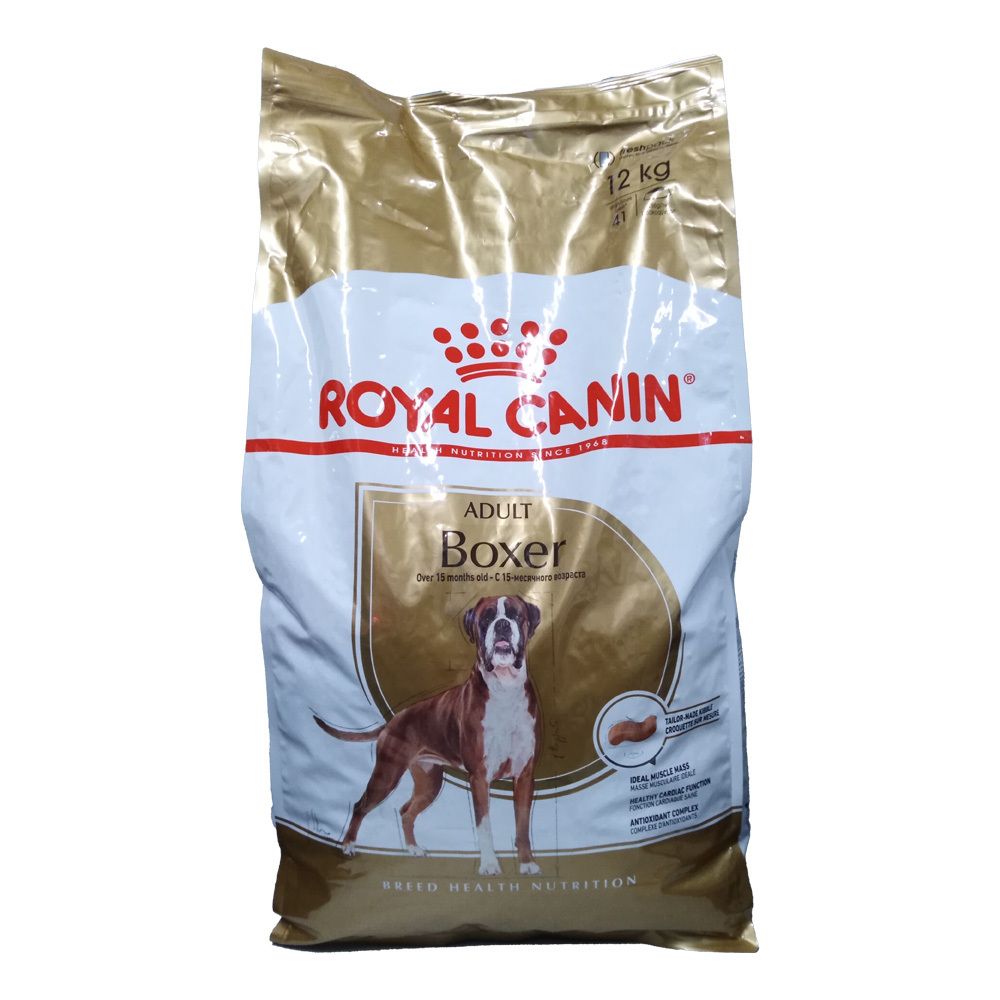 Vorderseite einer 12 kg Royal Canin Adult Boxer Hundefutterpackung mit Bild eines Boxers und Produktinformationen.