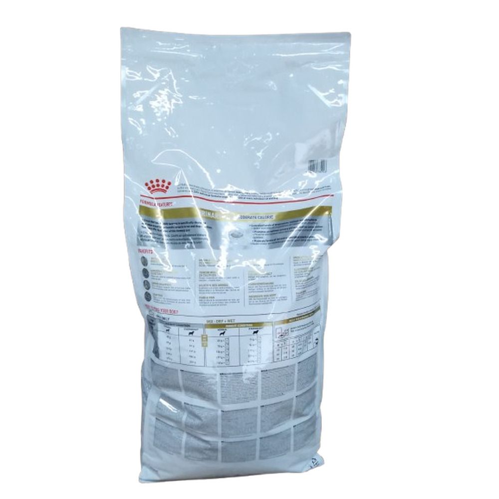 Vorderseite einer Tüte Royal Canin Urinary S/O Moderate Calorie Hundefutter mit Hundebild.