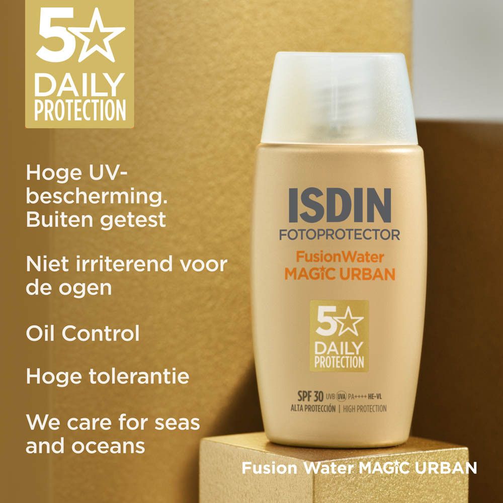 ISDIN Fotoprotector Fusion Water Magic Urban. Flasche. Text: 5 Star Daily Protection, nicht reizend für die Augen.