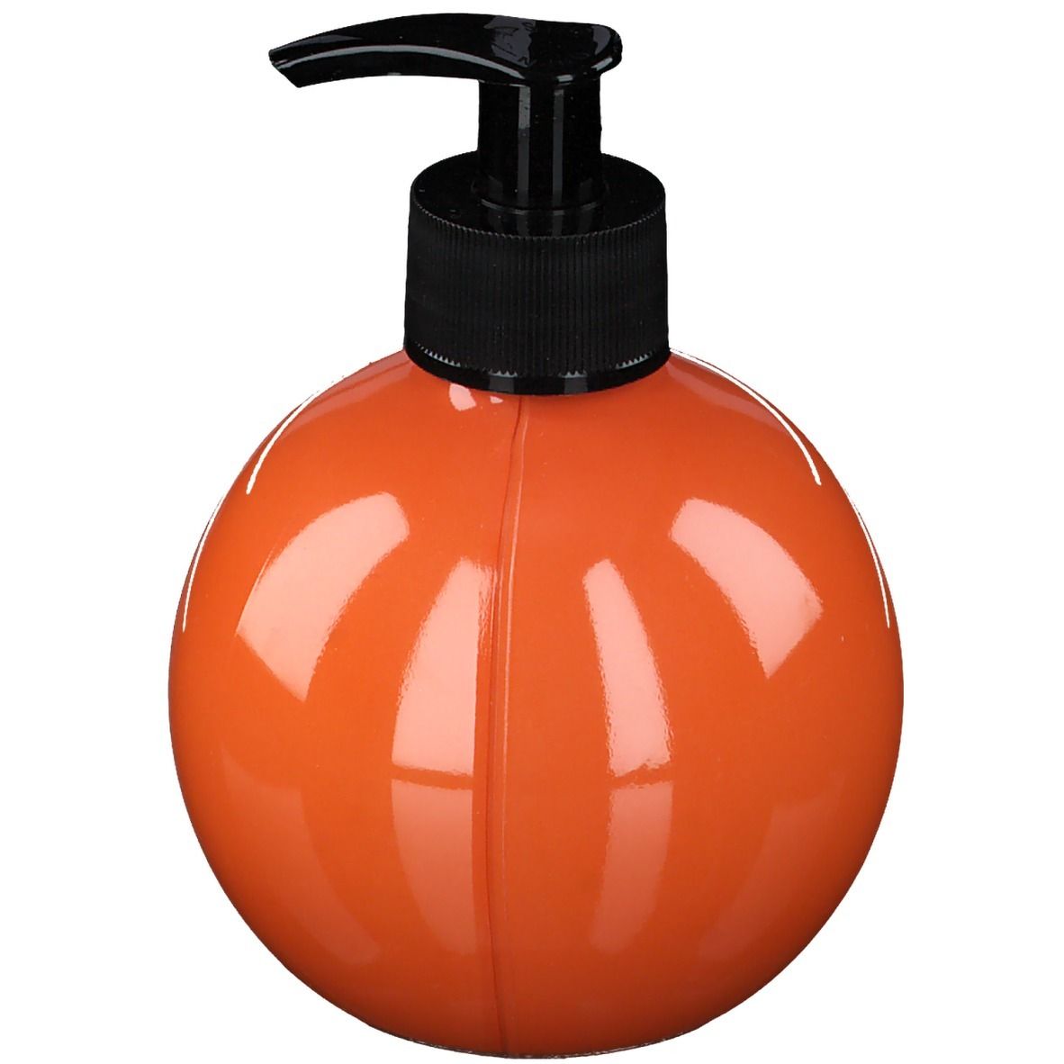 Kugelrunde, orangefarbene Spenderflasche mit schwarzem Pumpkopf. Vertikale Linie auf der Flaschenoberfläche.