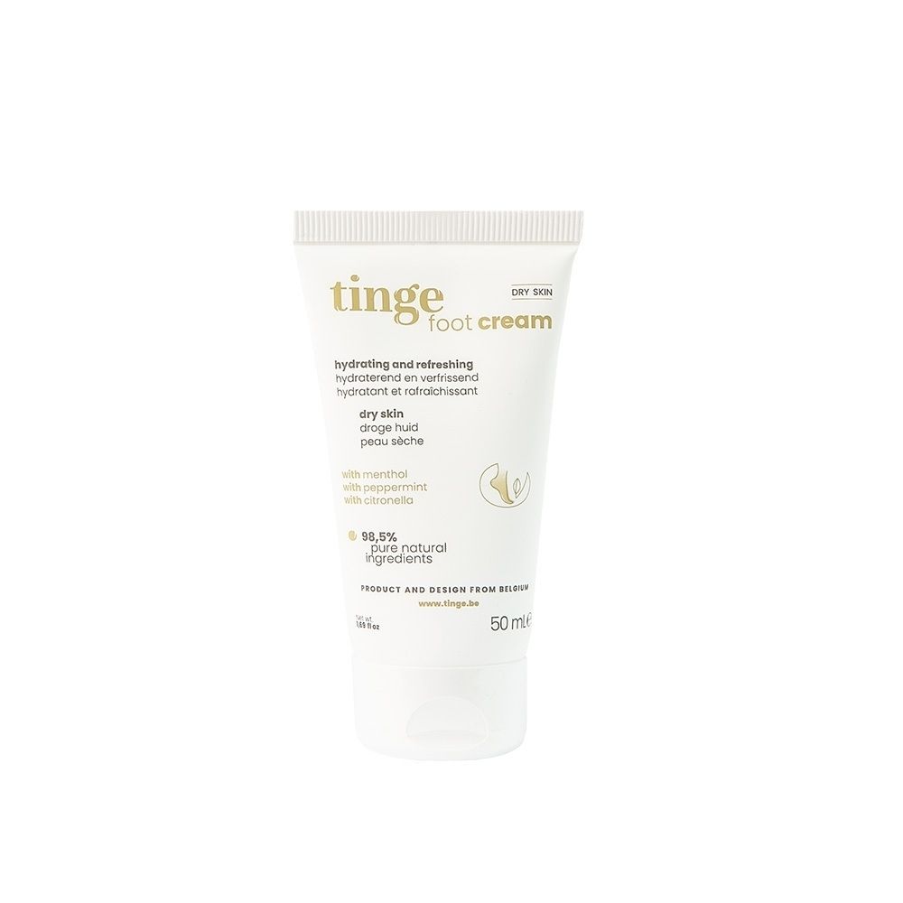 Tube blanc de crème pour pieds Tinges, 50ml. Pour peau sèche, avec menthol, menthe poivrée et citronnelle.