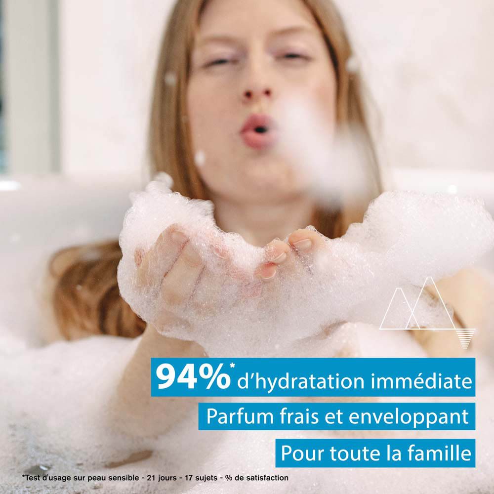Graphique avec ingrédients : Beurre de Karité + Huile de Tournesol, Eau Thermale d'Uriage.