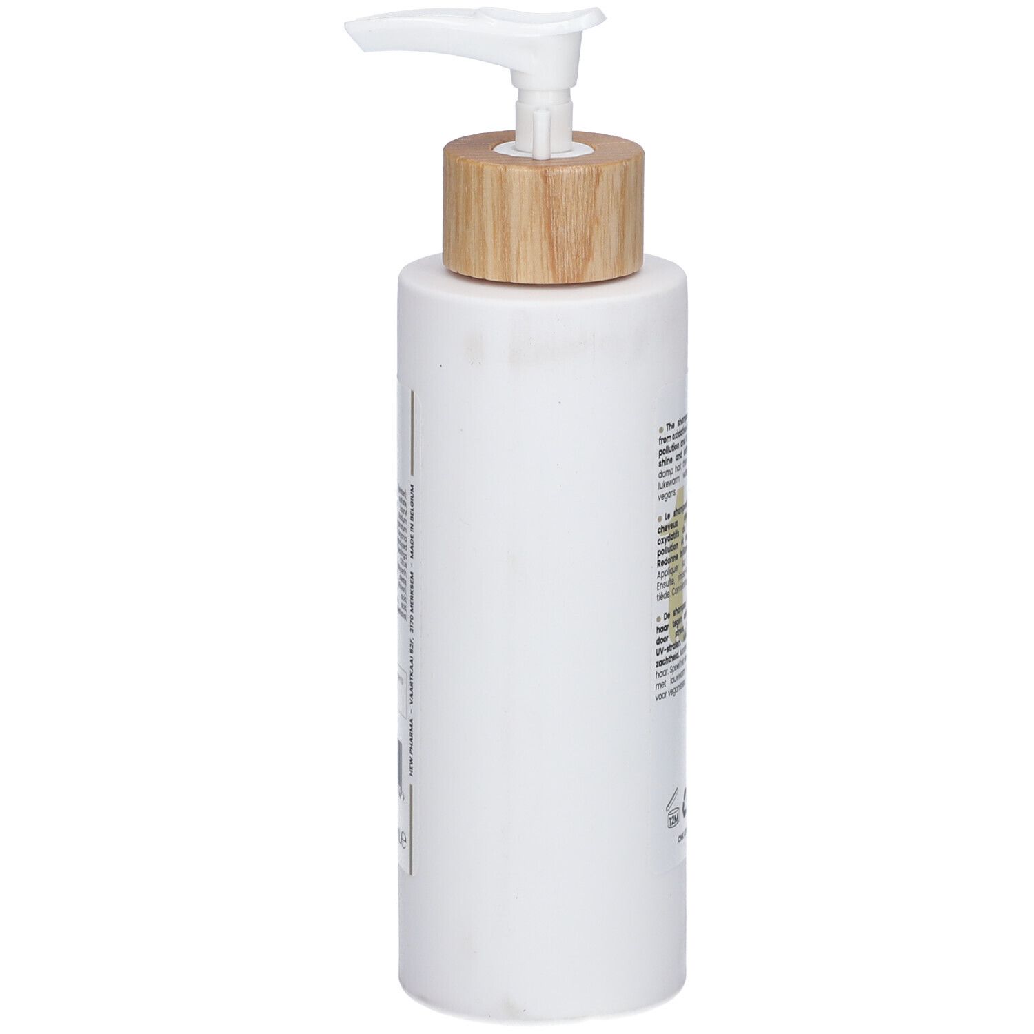 Seitenansicht der Tinge Delicate Shampoo Flasche mit Pumpspender.