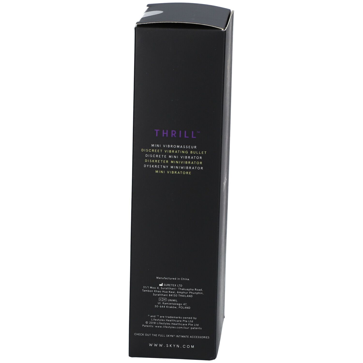 Vue latérale de l'emballage SKYN Thrill. Boîte noire avec informations sur le produit et texte Thrill. Marque SKYN.